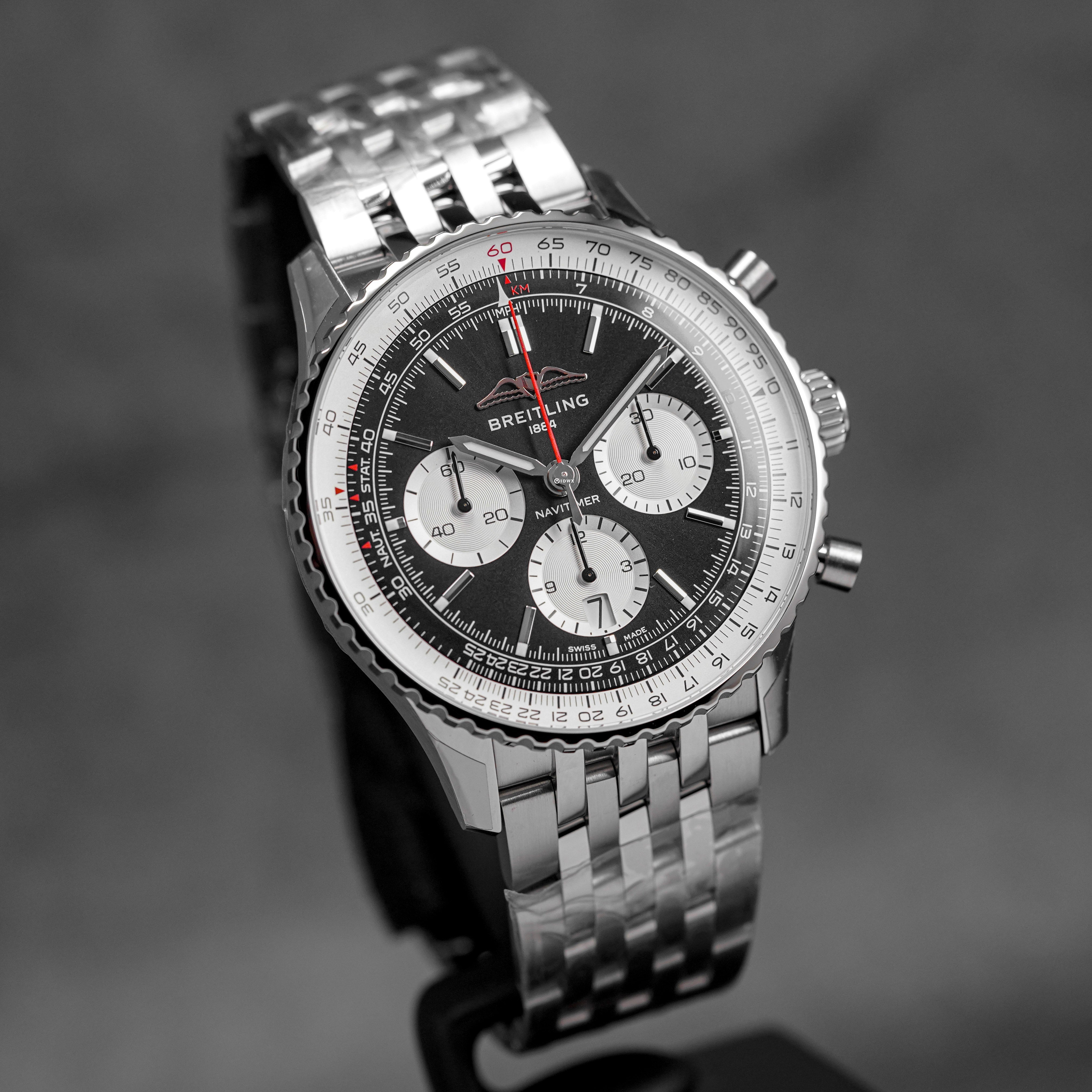 harga breitling navitimer b01 43 chrono black
