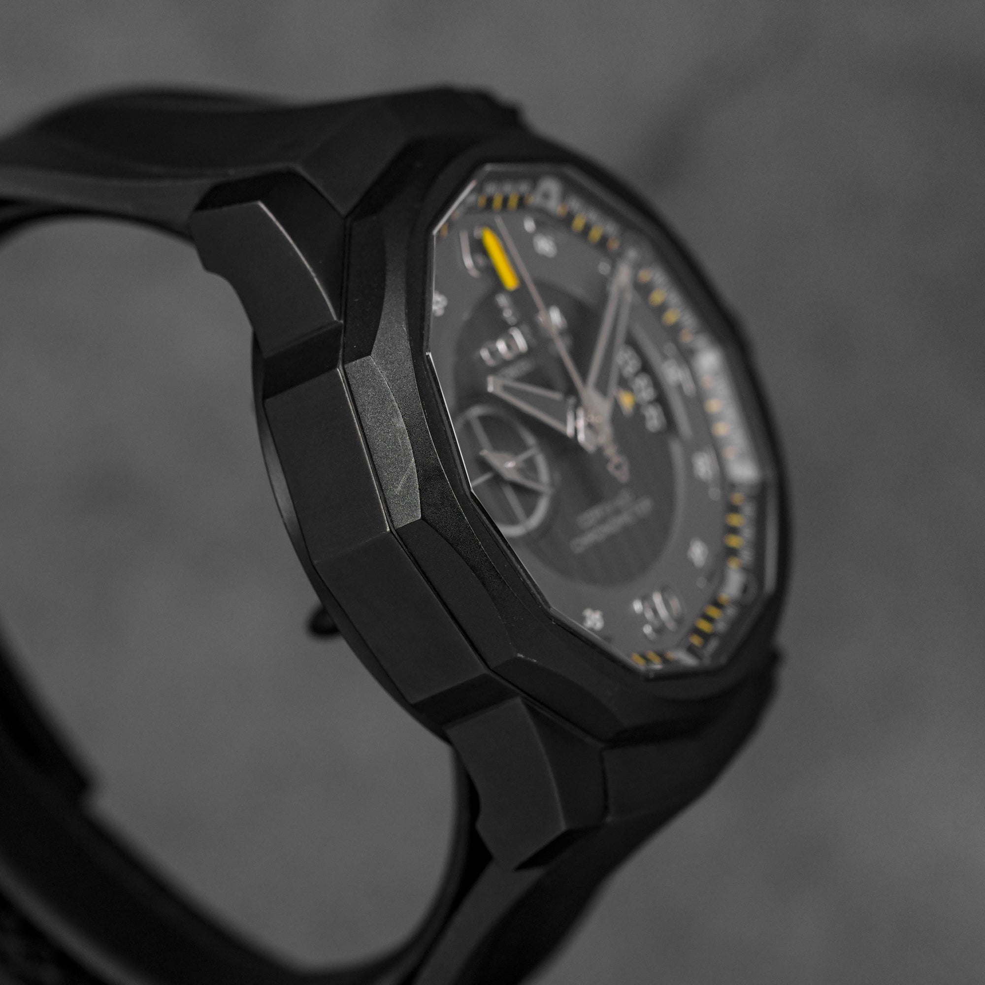 ADMIRAL'S CUP CHRONOGRAPH STEEL BLACK PVD LIMITED EDITION (WATCH ONLY)