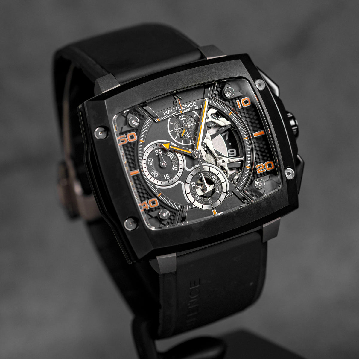 harga hautlence invictus 03