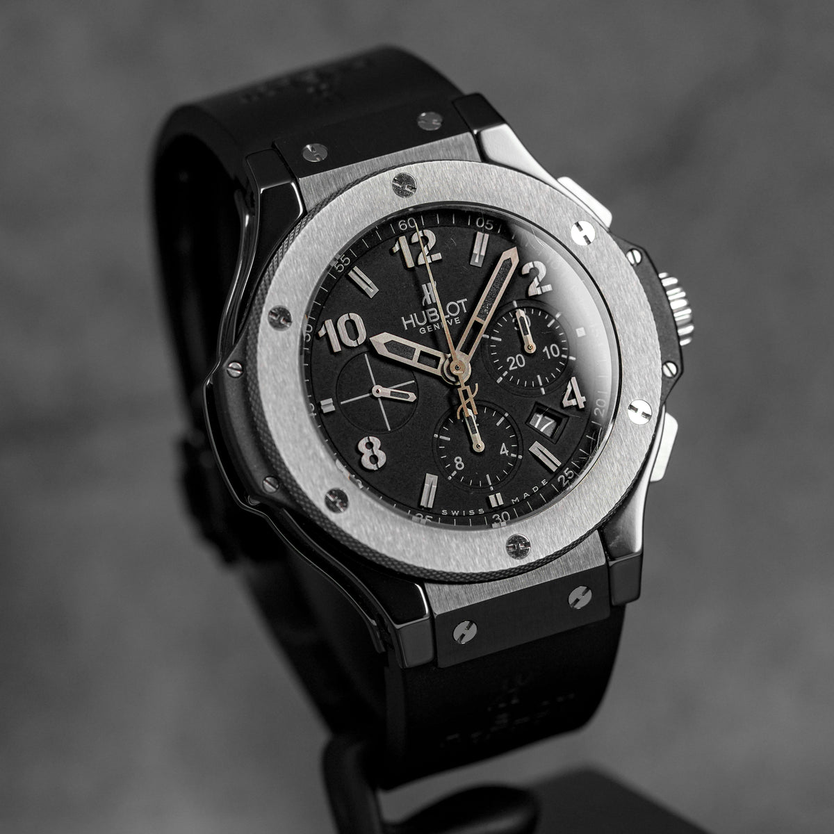 harga hublot big bang ice bang