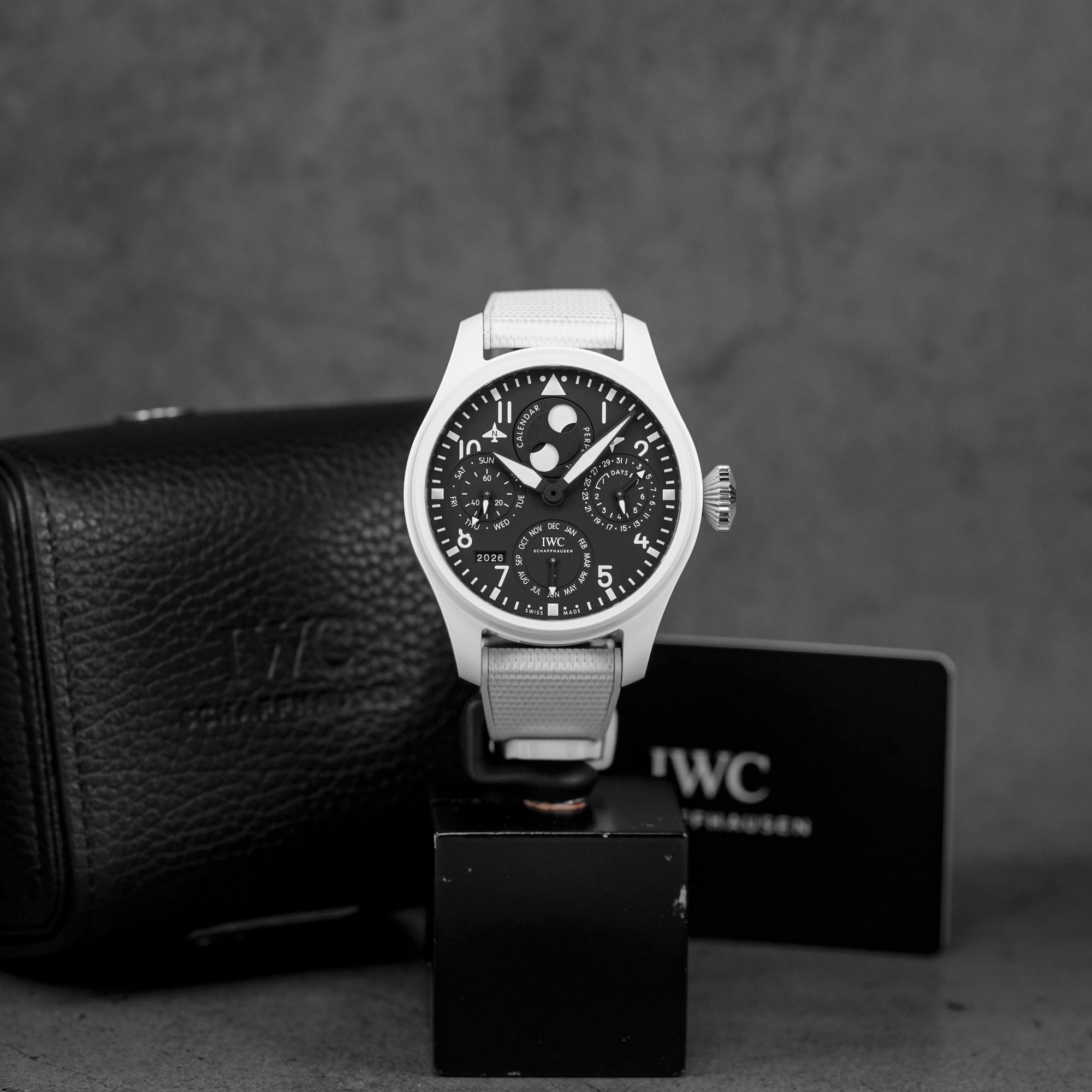 BIG PILOT PERPETUAL CALENDAR TOP GUN LAKE TAHOE WHITE CERAMIC (2023)
