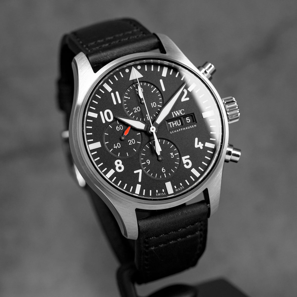 harga iwc pilot chronograph black
