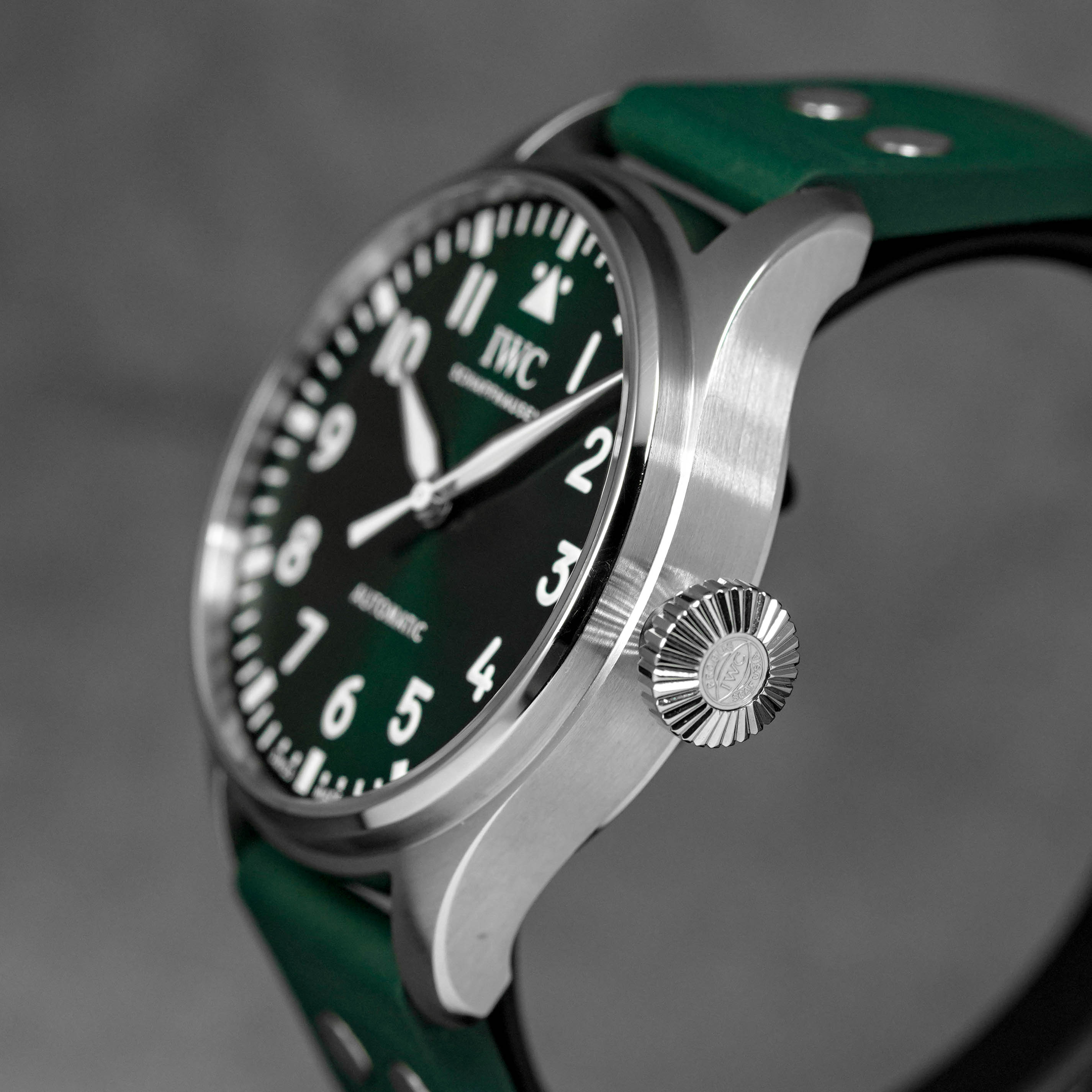 harga iwc pilot green