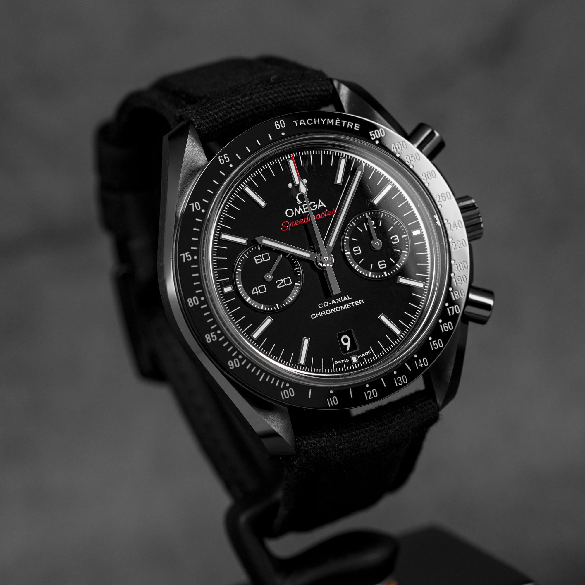 harga omega dark side of the moon