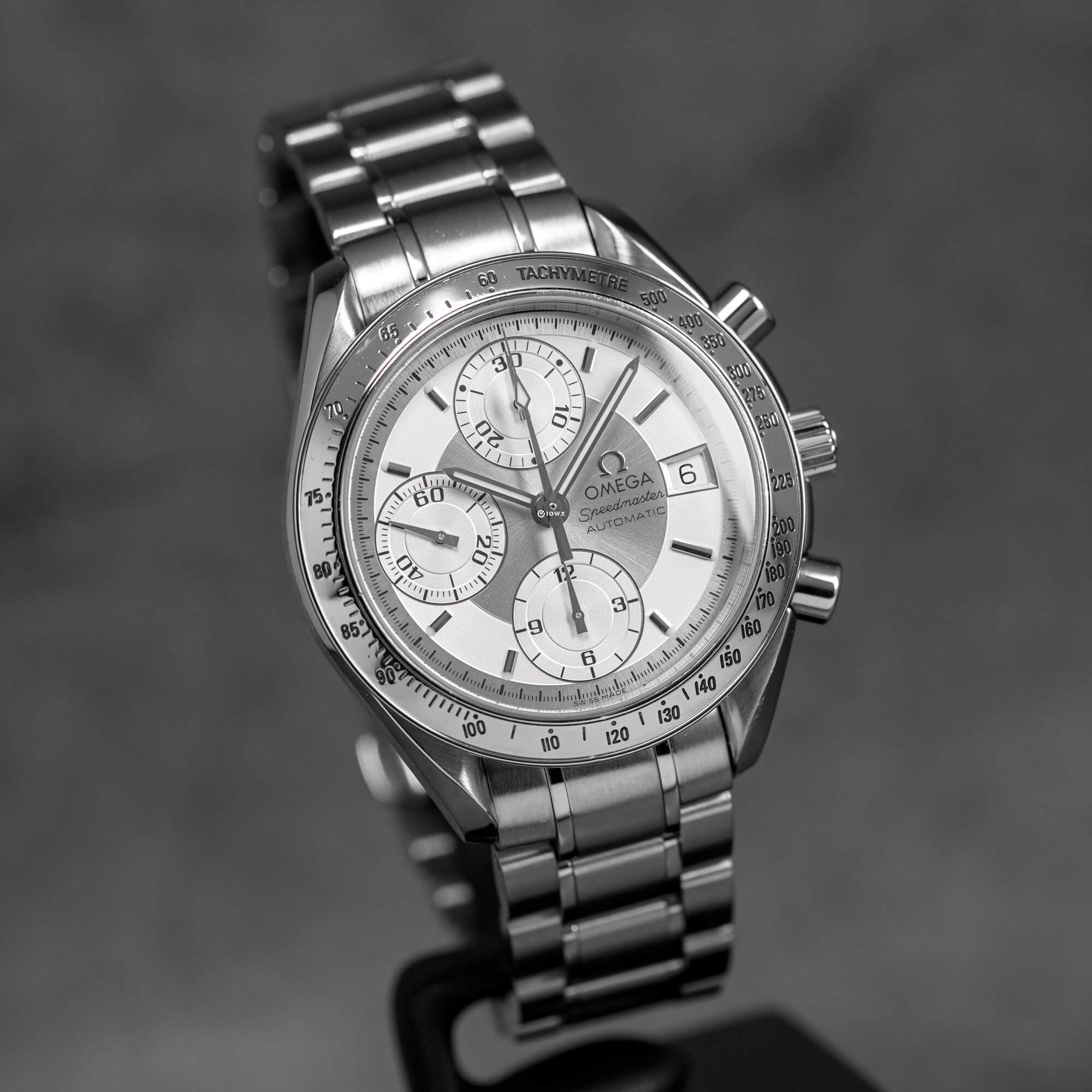 SPEEDMASTER DATE 39MM SILVER DIAL (UNDATED)