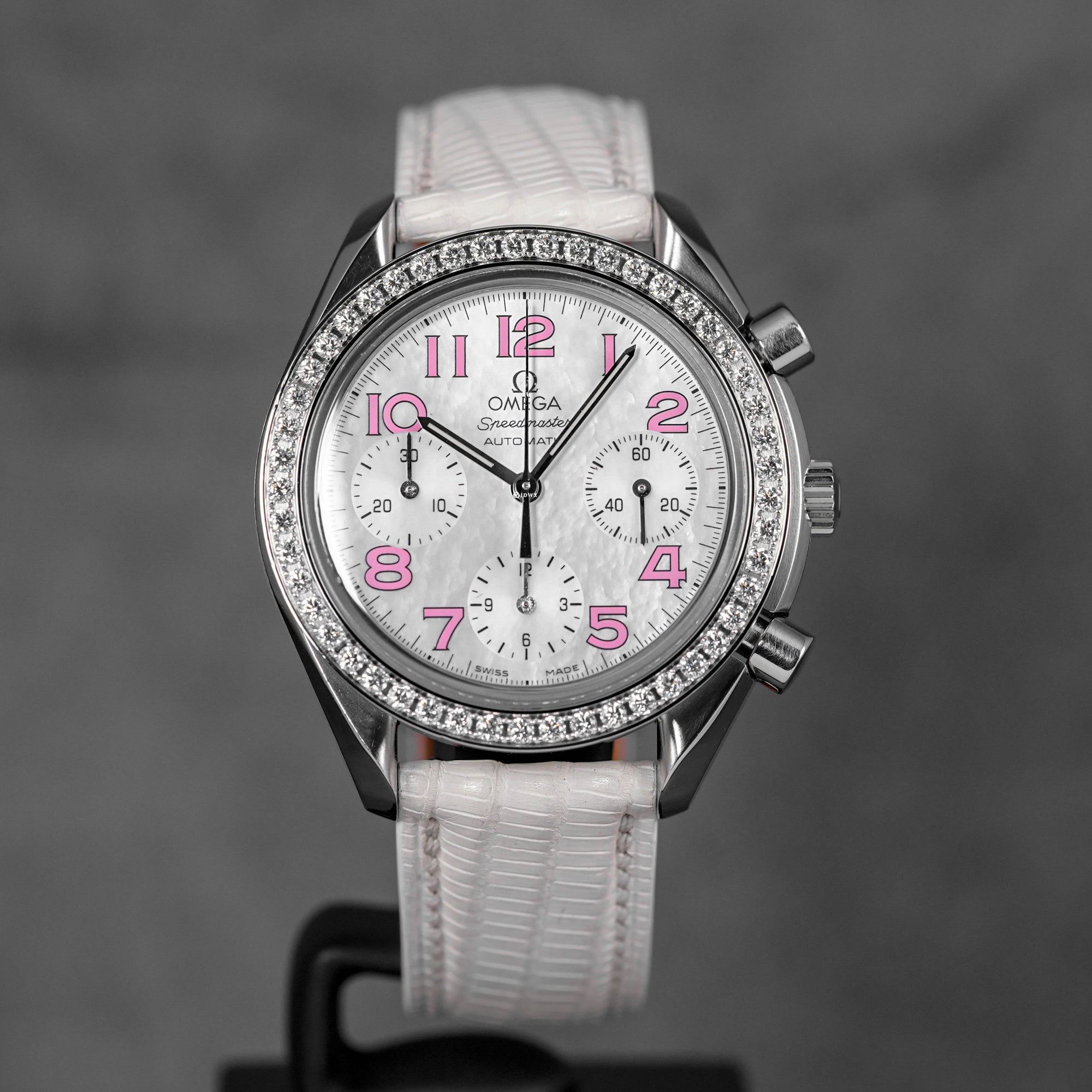 SPEEDMASTER REDUCED WHITE MOP DIAL DIAMOND BEZEL (WATCH ONLY)