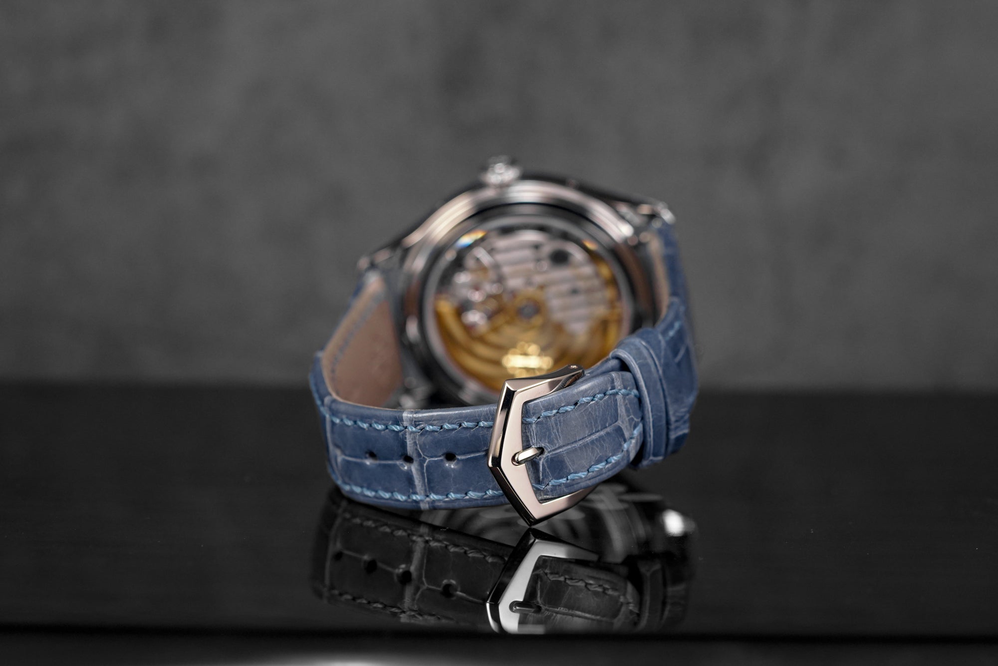 COMPLICATIONS 4947G WHITEGOLD ANNUAL CALENDAR BLUE DIAL DIAMOND BEZEL (2017)