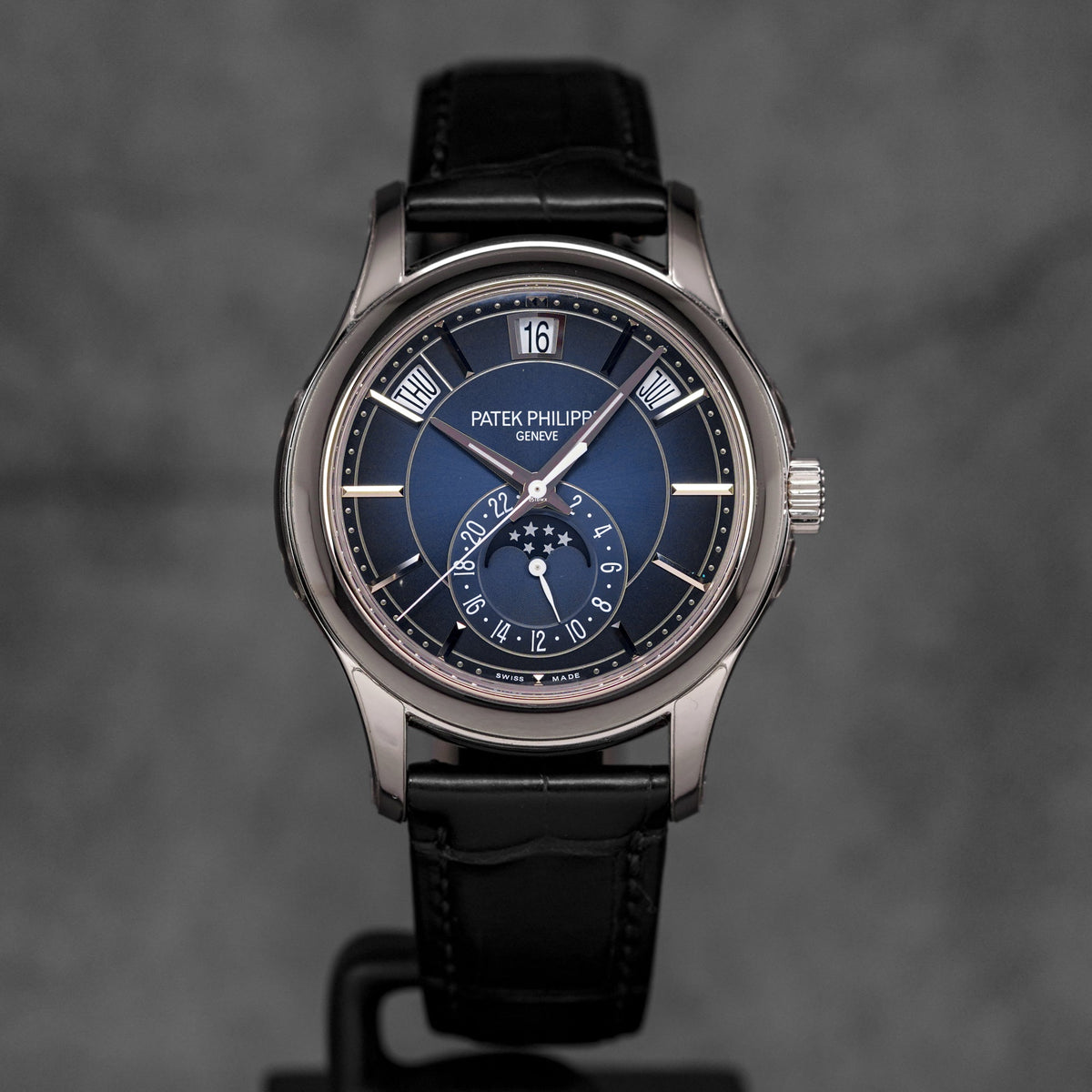 COMPLICATIONS 5205G WHITEGOLD ANNUAL CALENDAR MOONPHASE BLUE DIAL (2025)