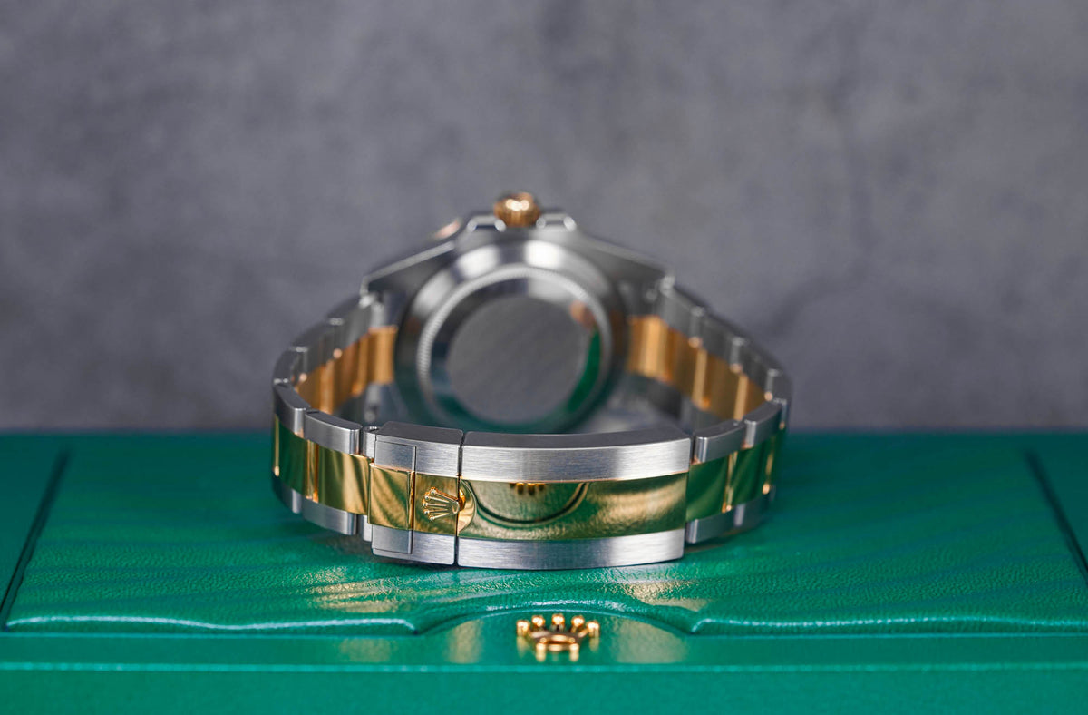 SUBMARINER DATE 41MM TWOTONE YELLOWGOLD BLUE DIAL (2021)
