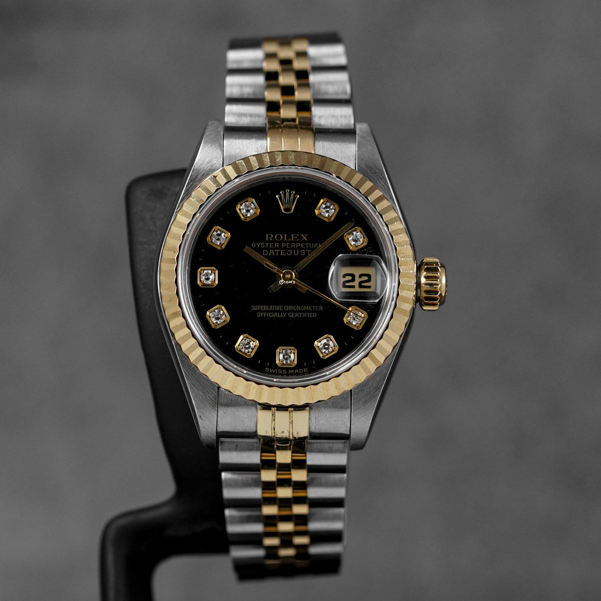 DATEJUST 26MM TWOTONE YELLOWGOLD BLACK DIAMOND DIAL (1999)