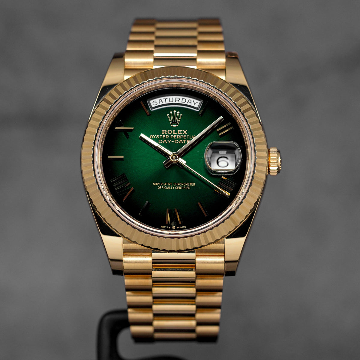 harga rolex daydate yellowgold green ombre indonesia