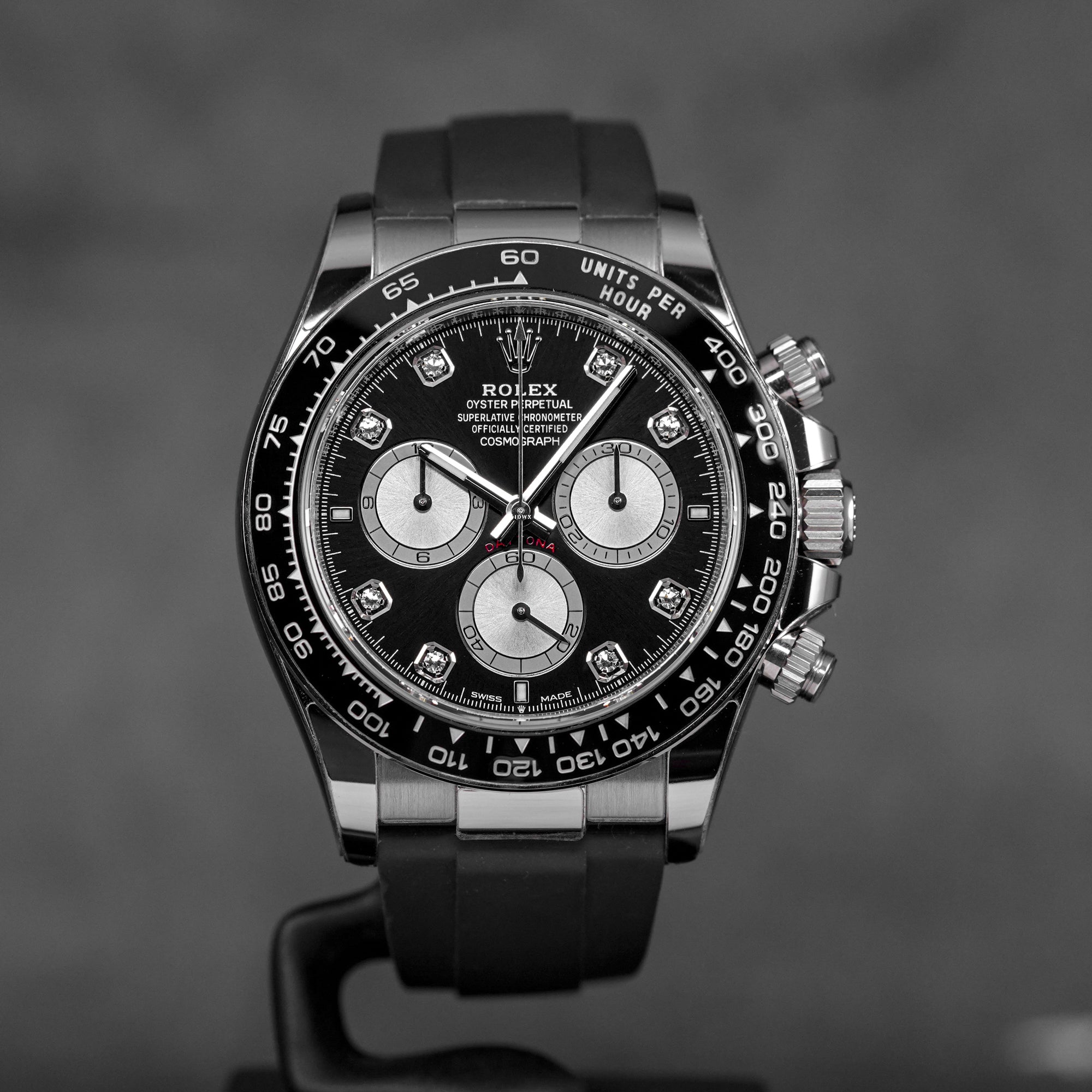 DAYTONA OYSTERFLEX WHITEGOLD BLACK DIAMOND DIAL RING BEZEL (2025)