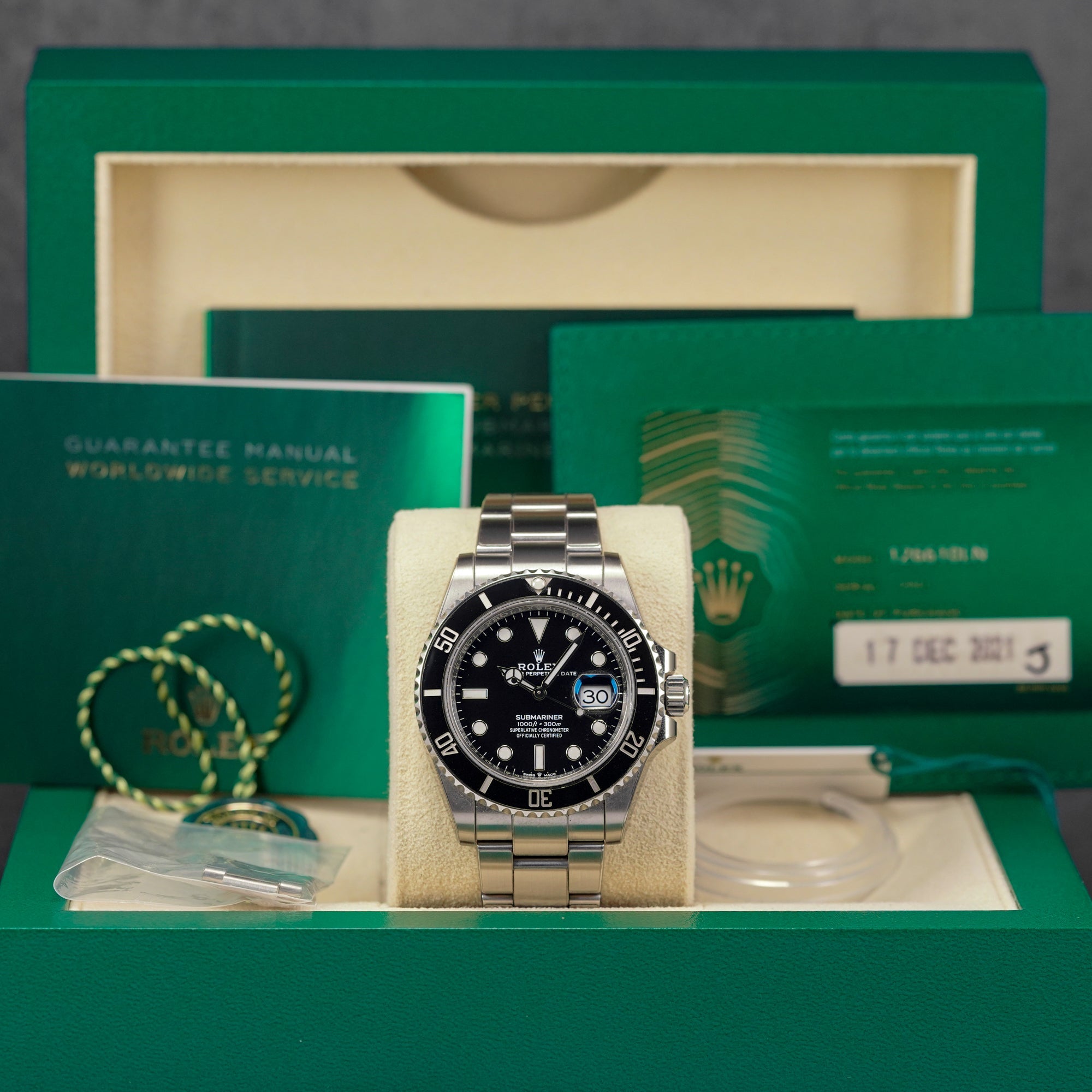 SUBMARINER DATE 41MM (2021)