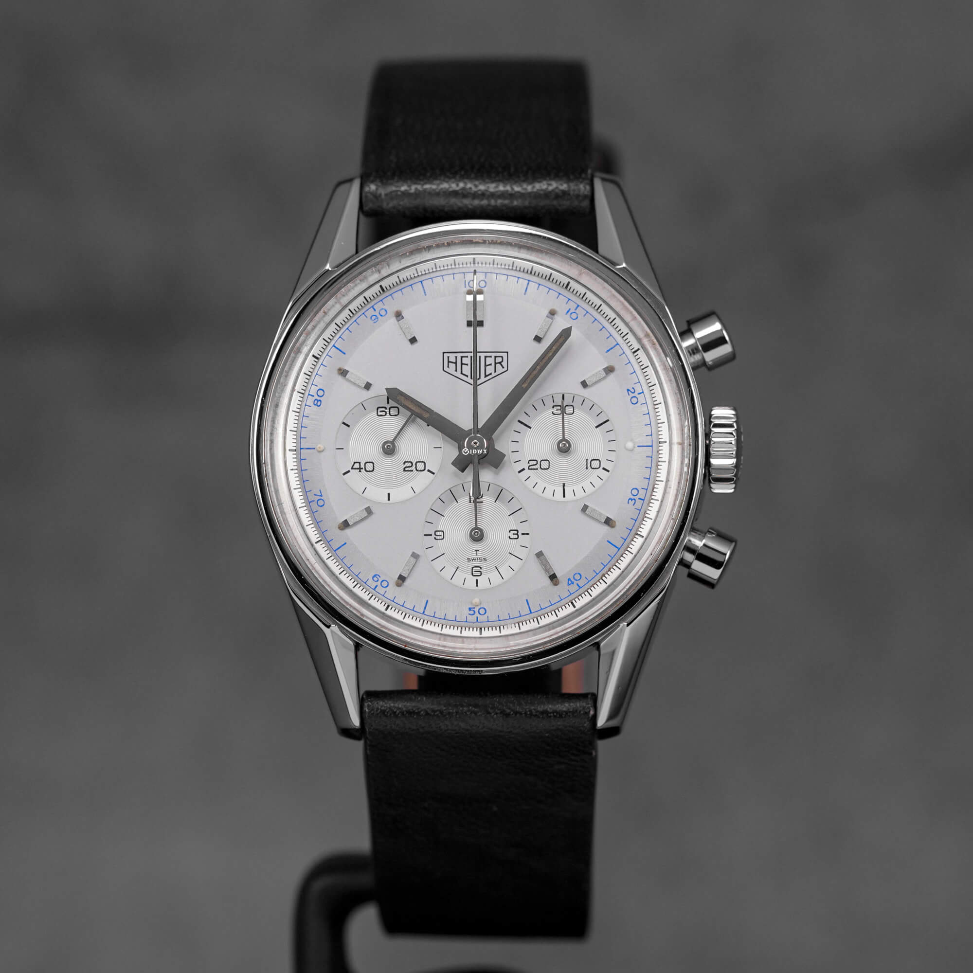 CARRERA 1964 RE-EDITION LEMANIA SILVER DIAL (2000)
