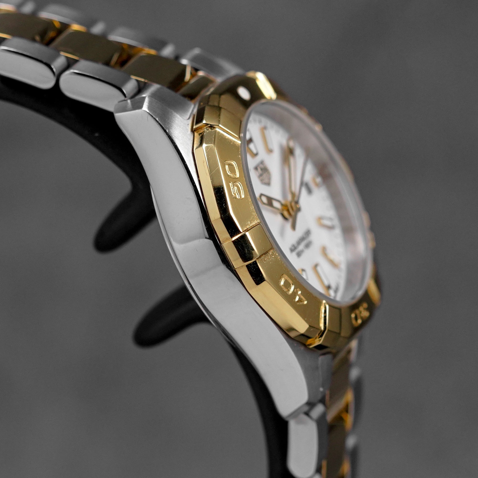 AQUARACER DATE 27MM TWOTONE YELLOWGOLD WHITE DIAL (2023)