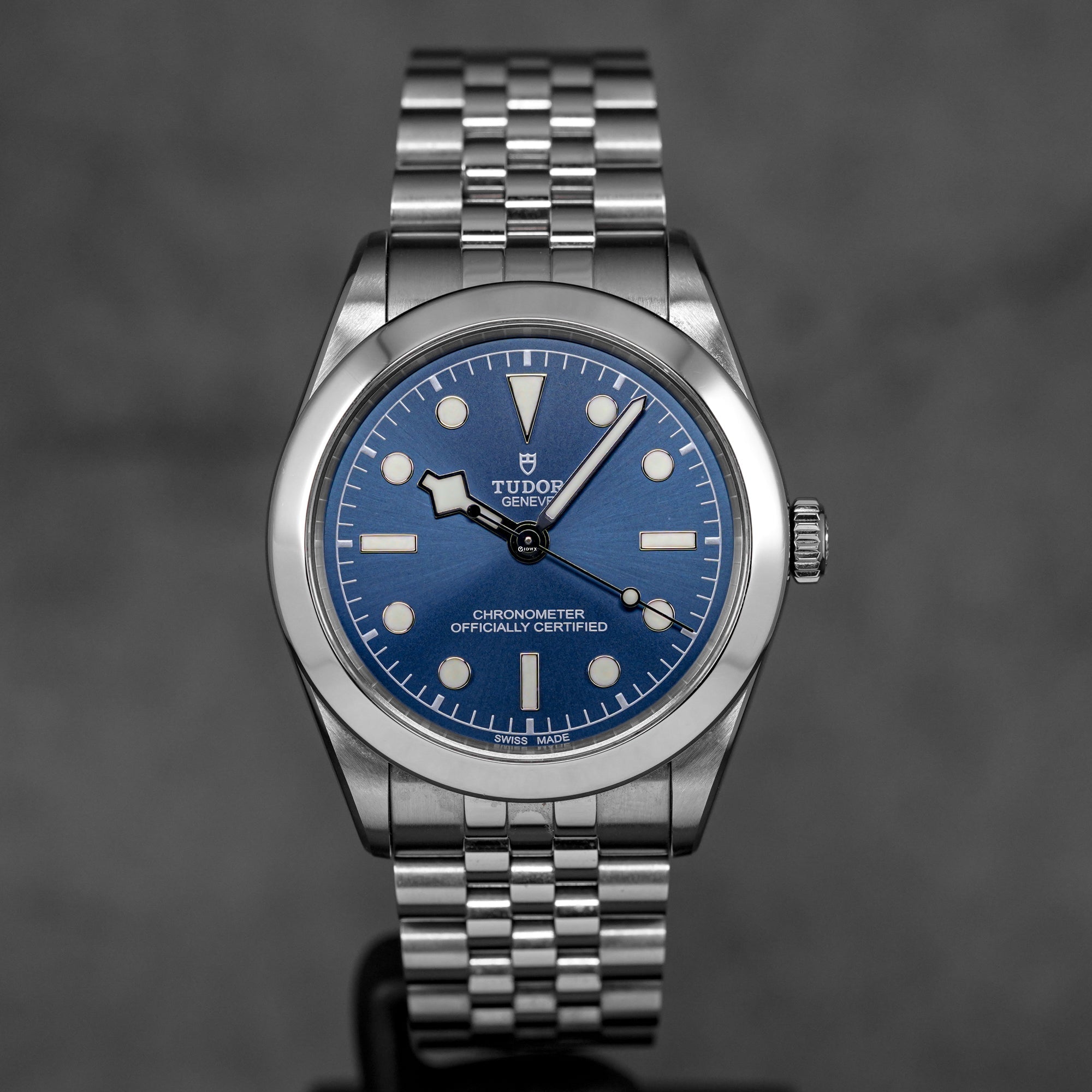harga tudor black bay on 39 blue