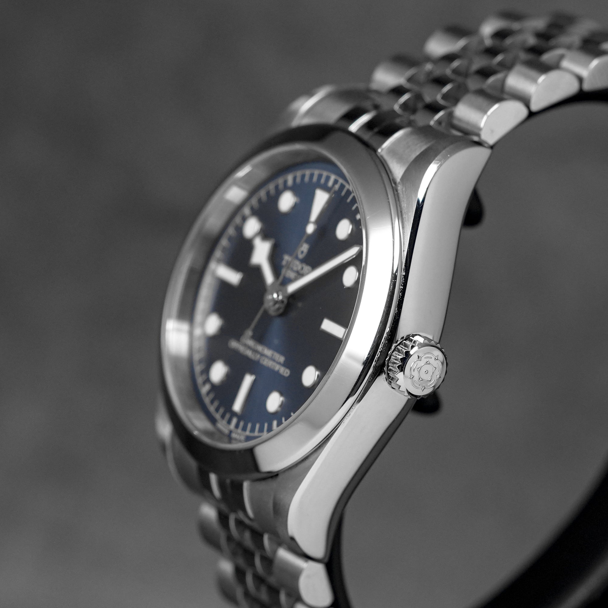 harga tudor black bay on 39 blue