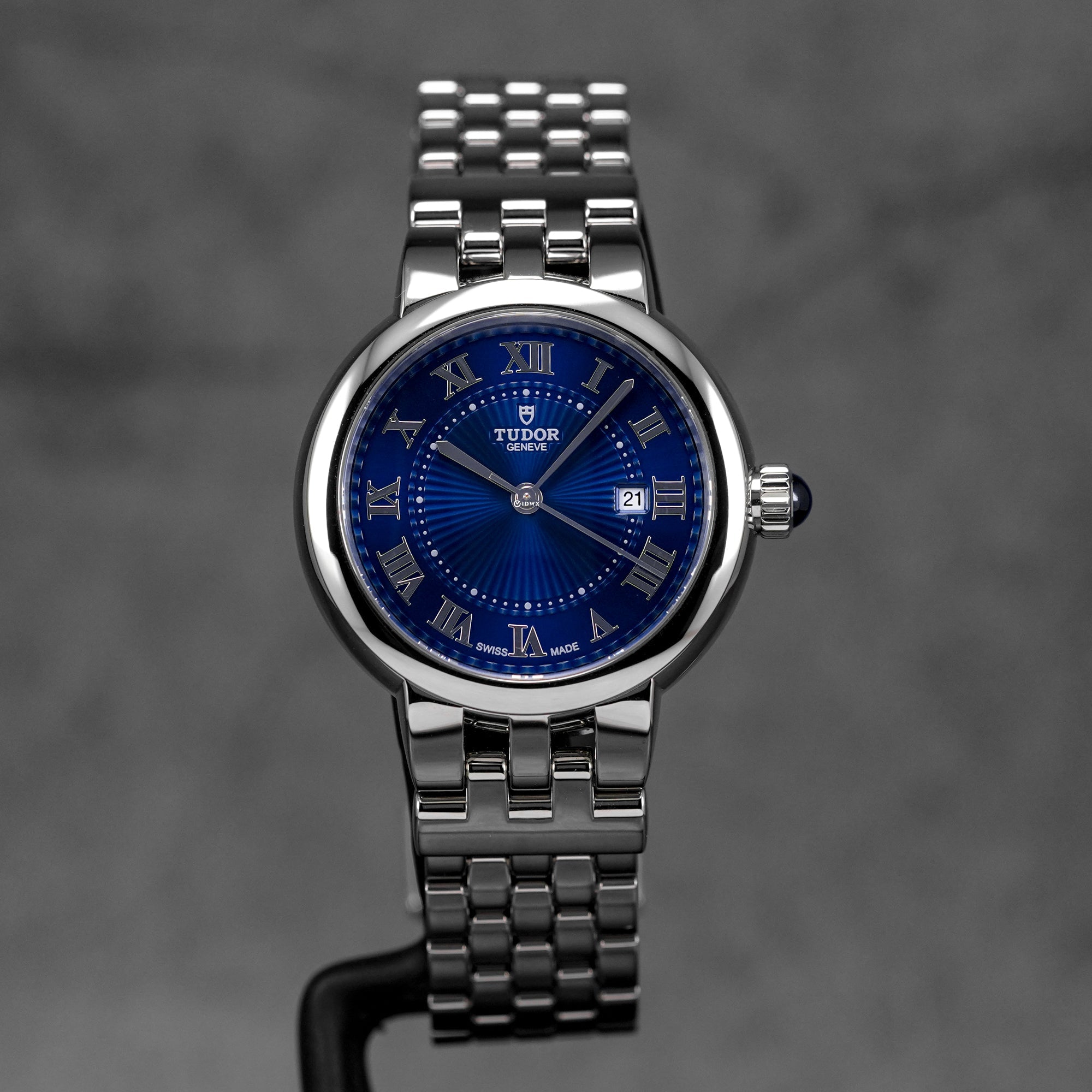CLAIR DE ROSE 30MM BLUE DIAL (2026)