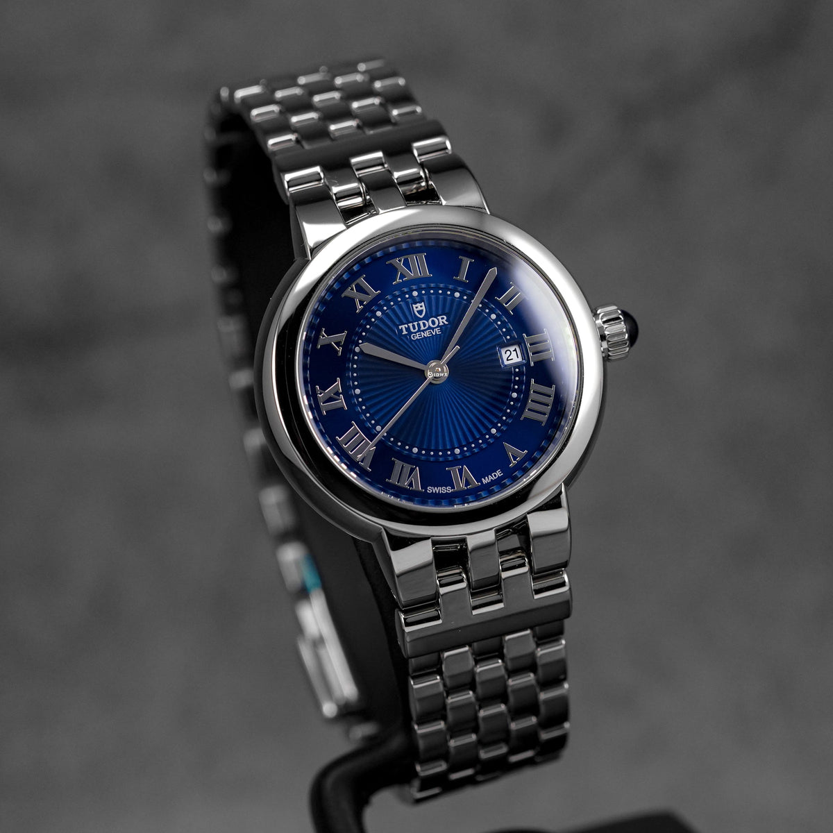 CLAIR DE ROSE 30MM BLUE DIAL (2026)