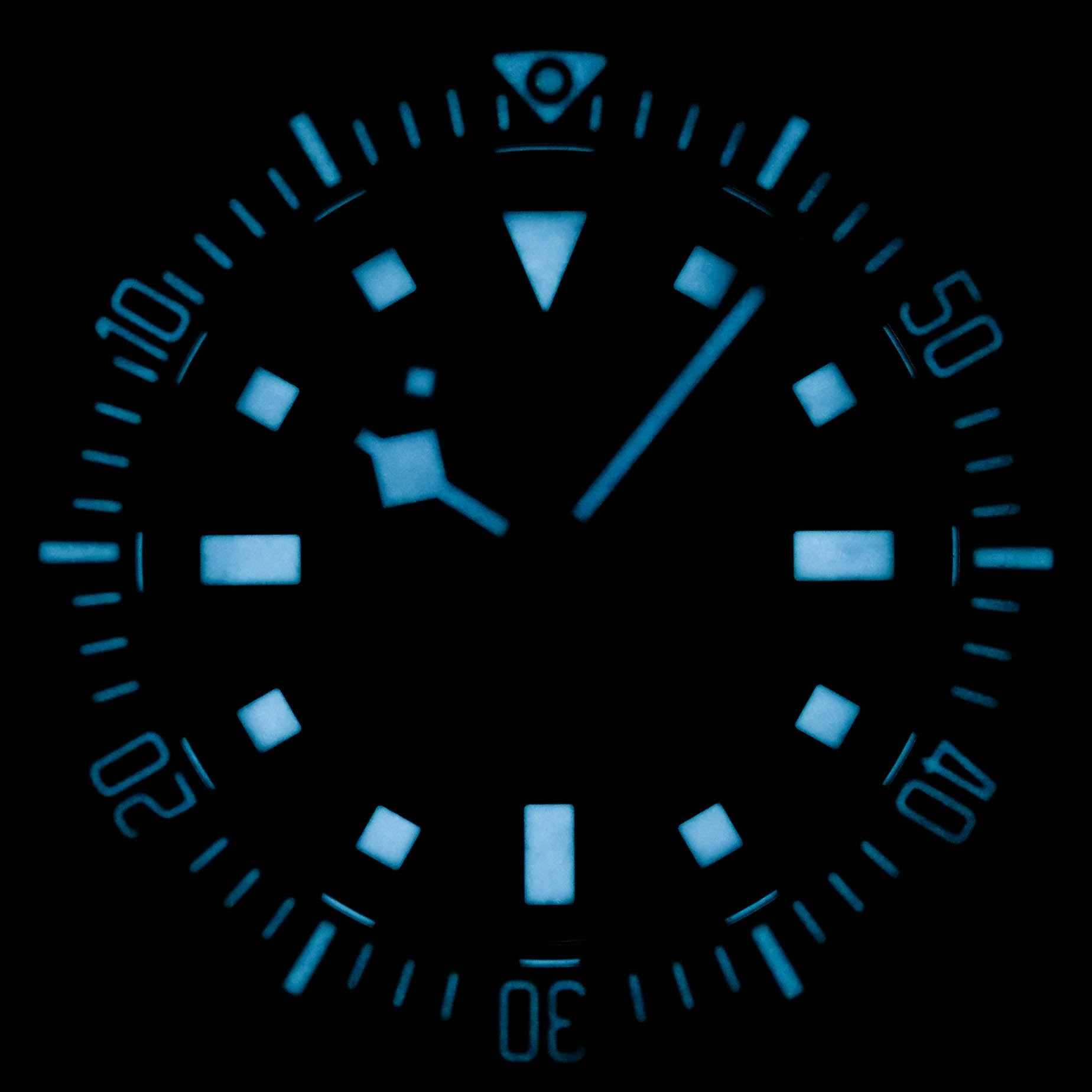 harga tudor pelagos alinghi red bull