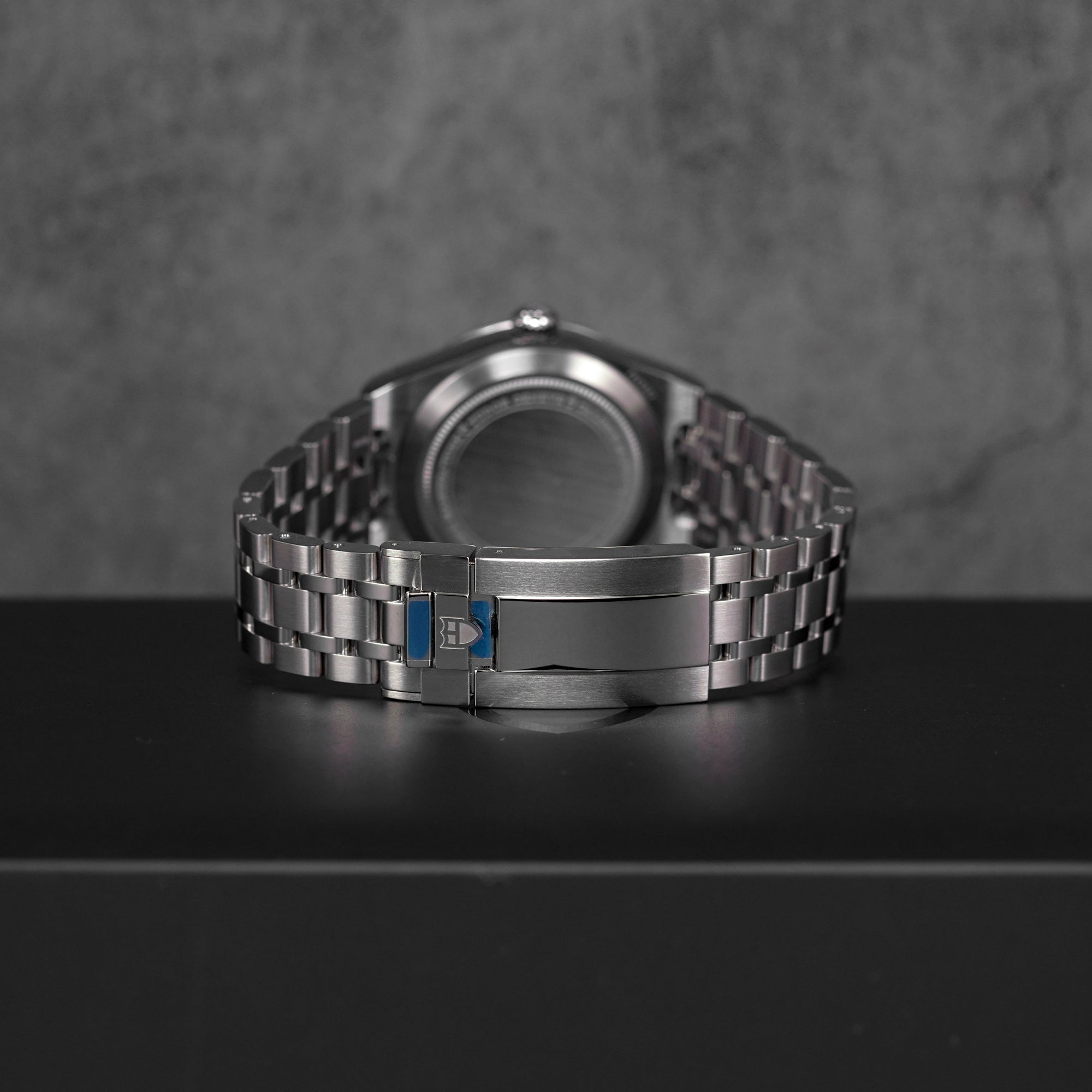 ROYAL 36MM SALMON DIAL (2026)