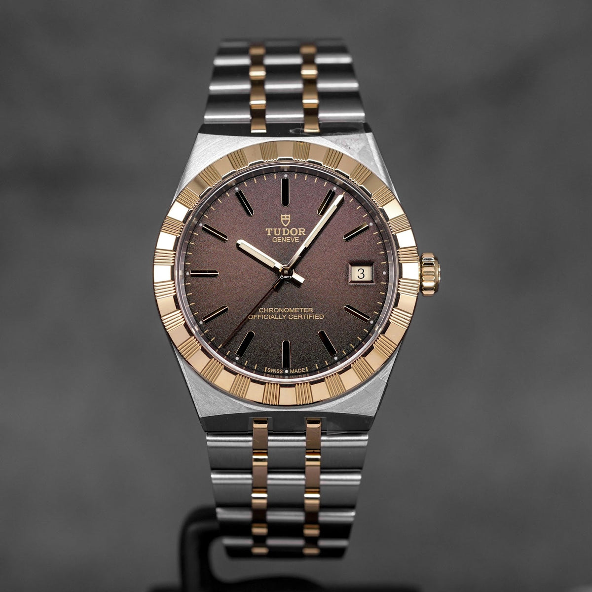 tudor royal 36 yellowgold brown