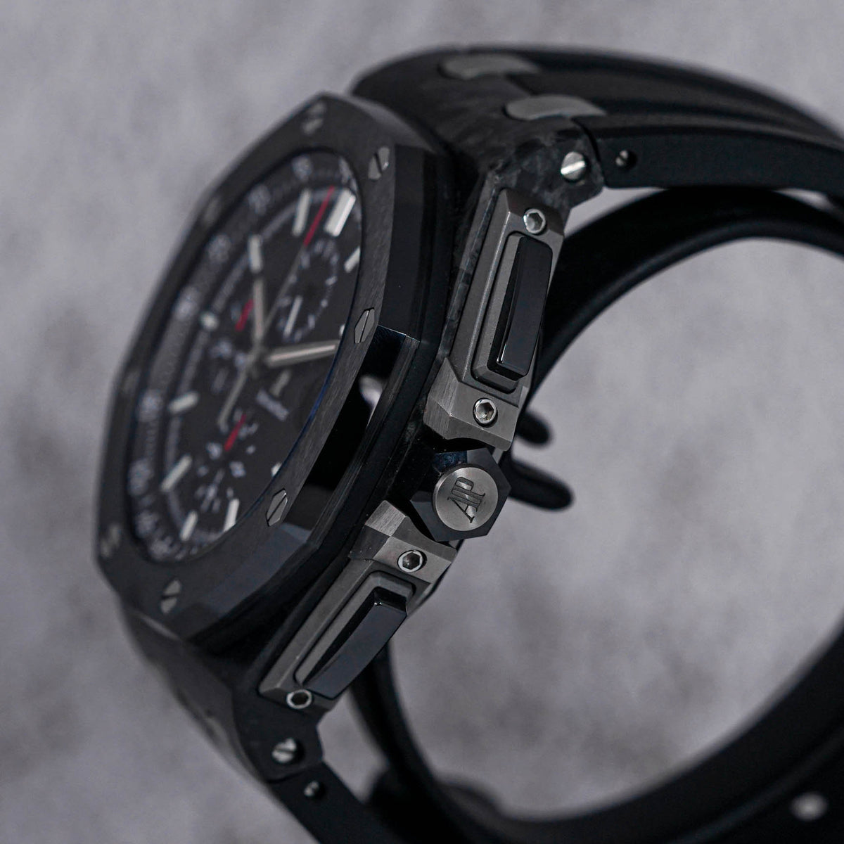 ROYAL OAK OFFSHORE CHRONOGRAPH 44MM NOVELTY CARBON (2012)