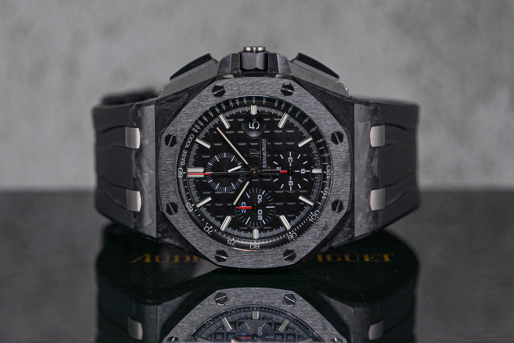 ROYAL OAK OFFSHORE CHRONOGRAPH 44MM NOVELTY CARBON (2012)