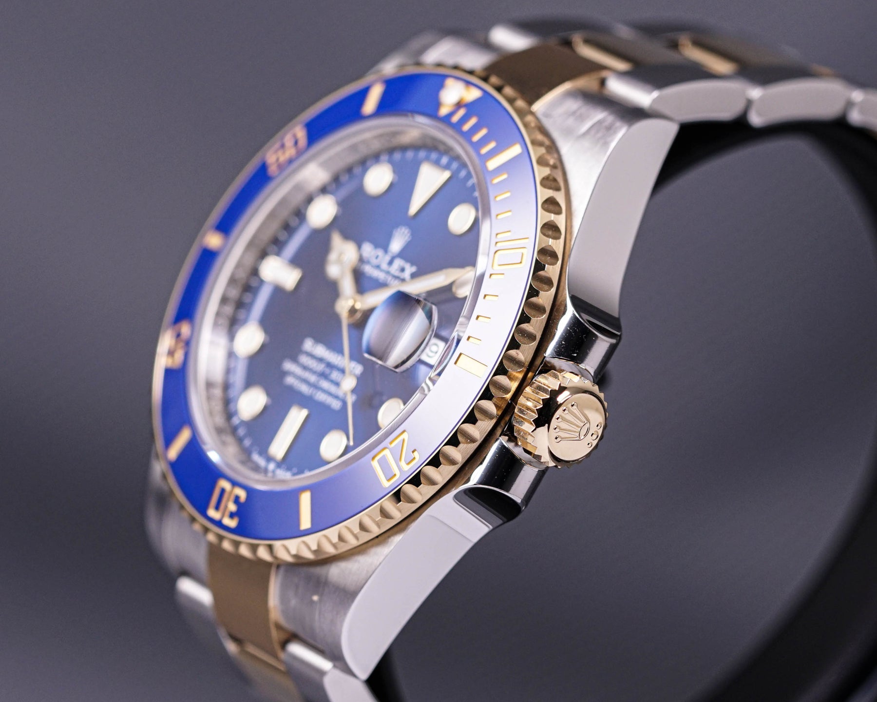 SUBMARINER DATE 41MM TWOTONE YELLOWGOLD BLUE SUNBURST (2022)