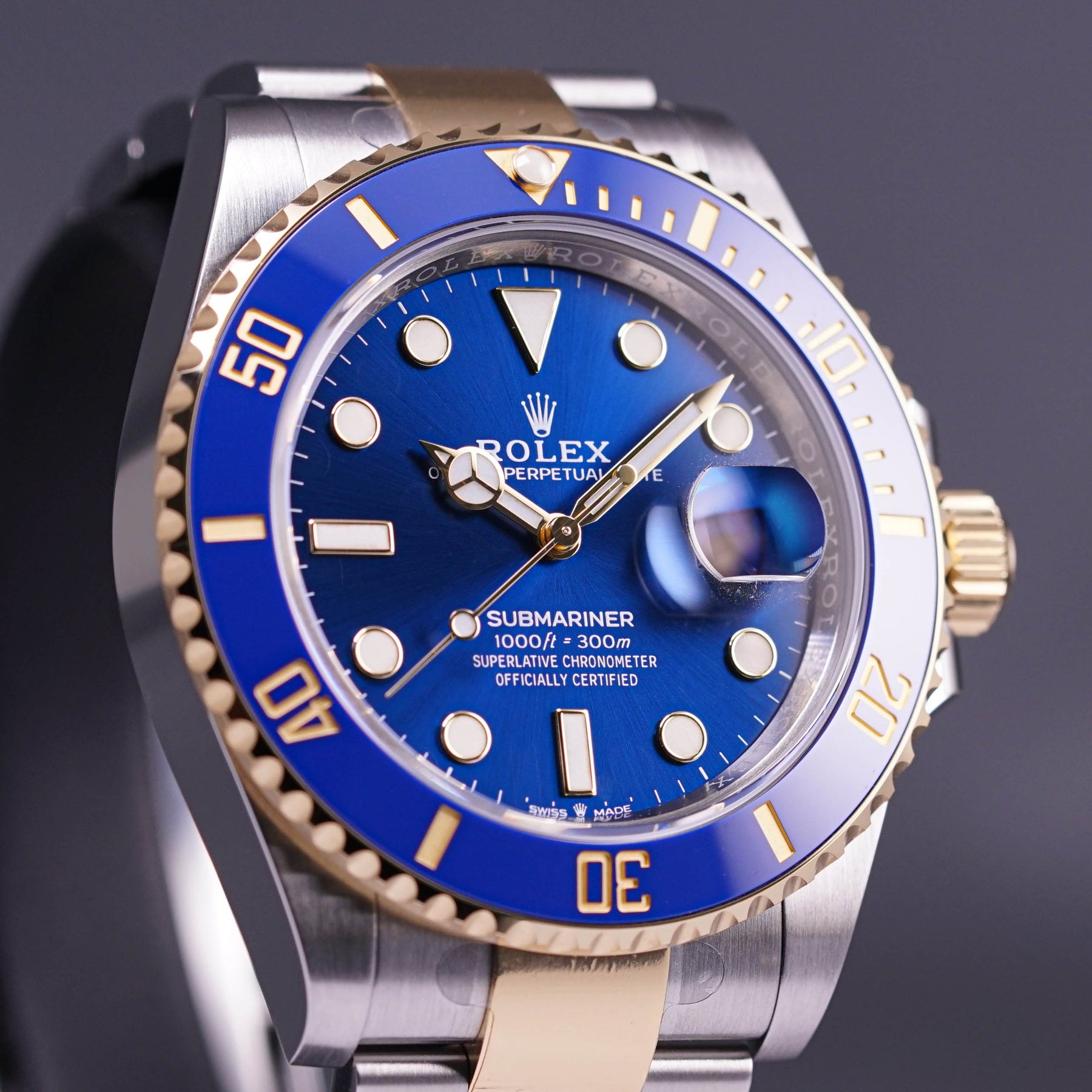 SUBMARINER DATE 41MM TWOTONE YELLOWGOLD BLUE SUNBURST (2022)