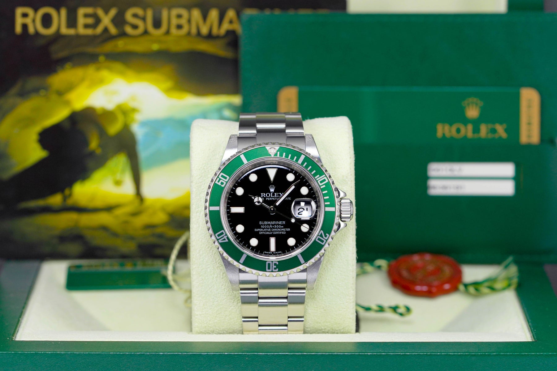 Rolex Submariner Date Kermit M Series - Rehaut 2009