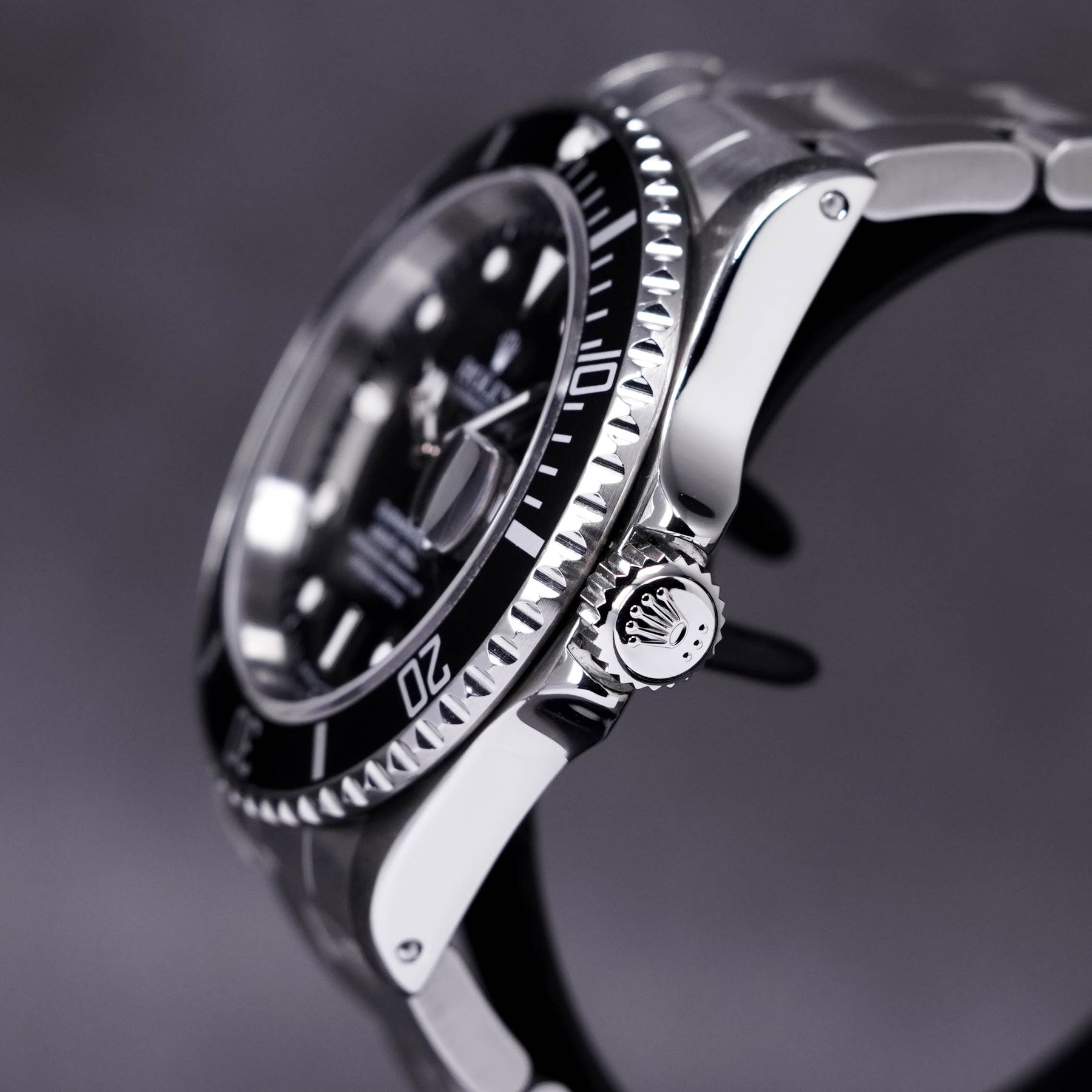 Submariner Date W Series Indonesia