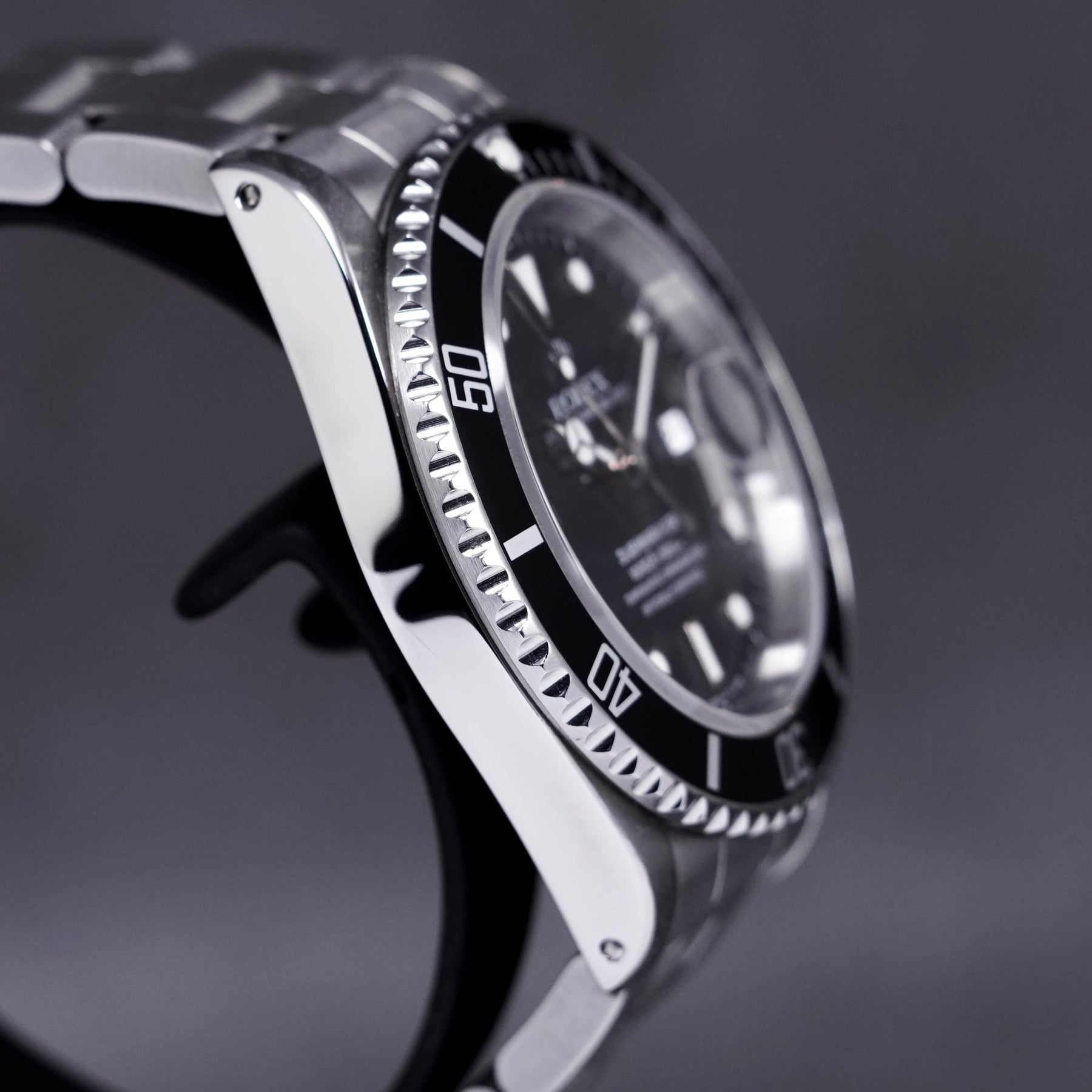 Submariner Date W Series Indonesia