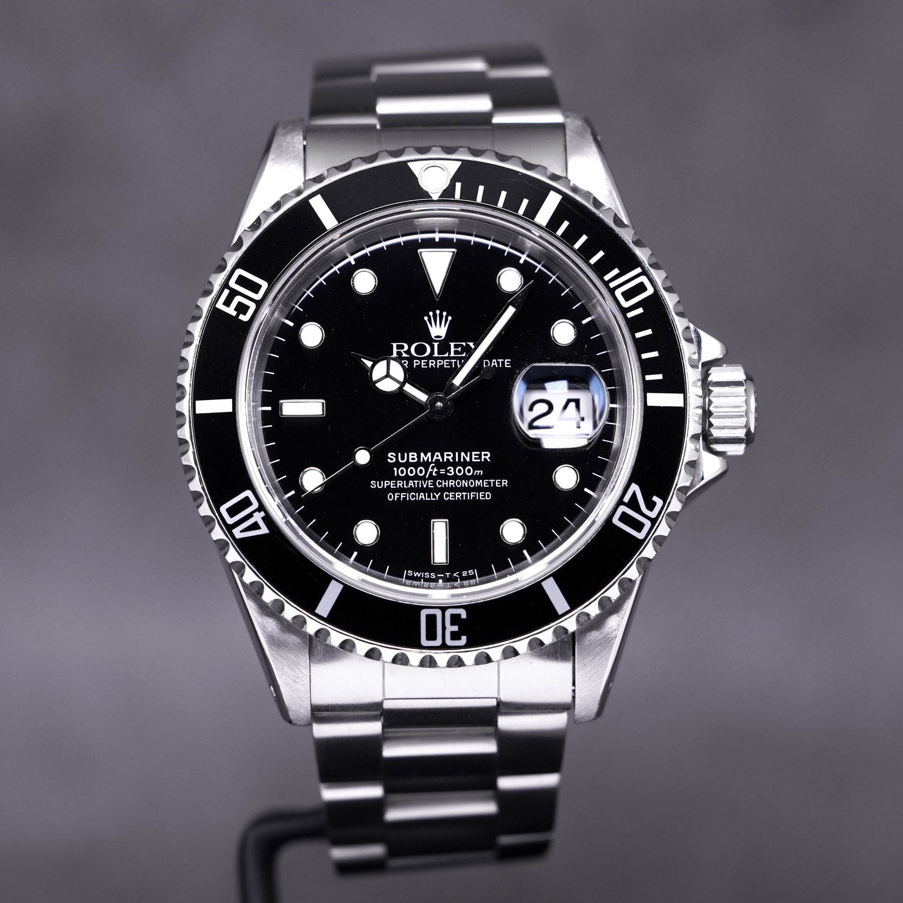 Submariner Date W Series Indonesia
