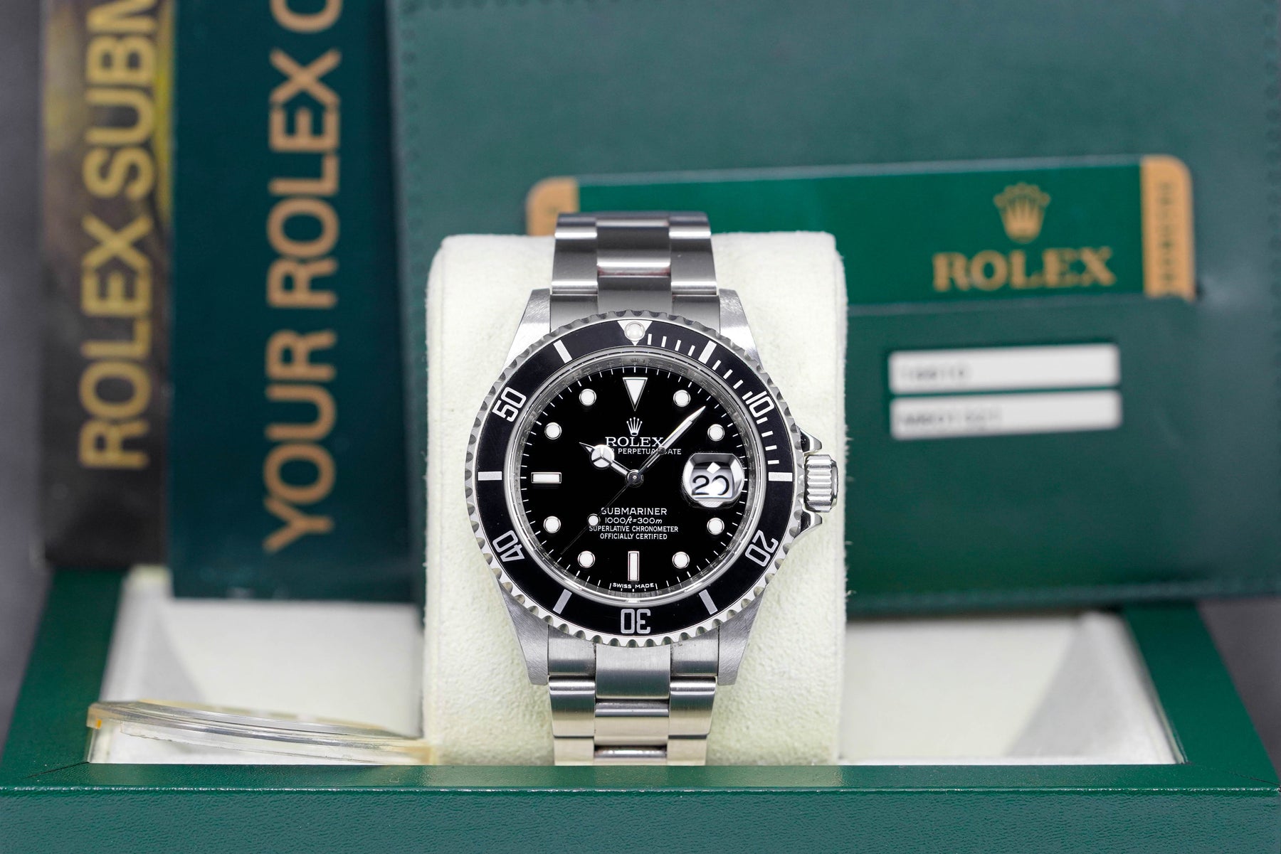 Rolex Submariner Date 16610