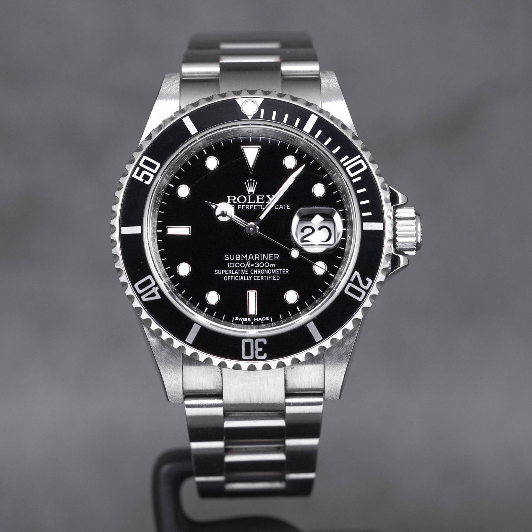 Rolex Submariner Date 16610