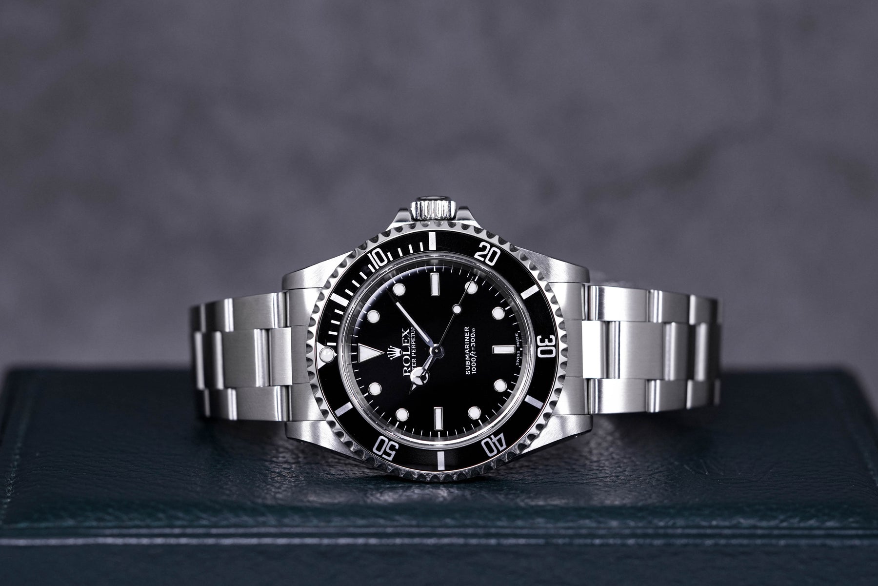 SUBMARINER NO DATE 40MM 14060M 2 LINERS 'A SERIES' (UNDATED, CIRCA 1999)