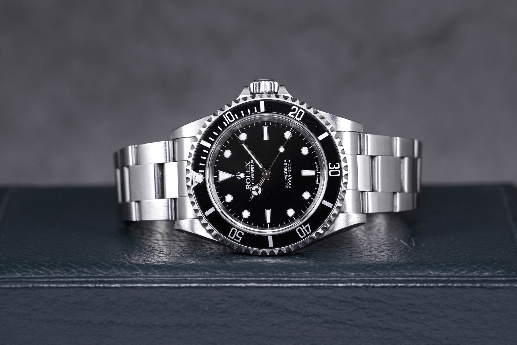 Rolex Submariner No Date 2 Liners F Series