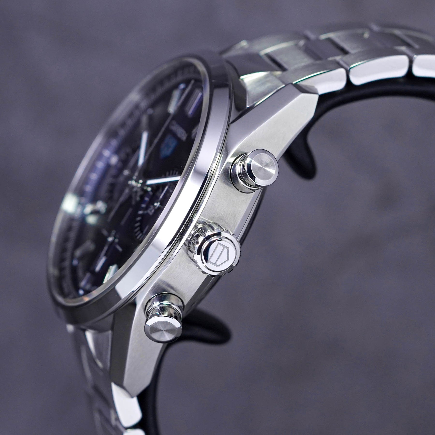 CARRERA 42MM CHRONO BLUE DIAL (2022)