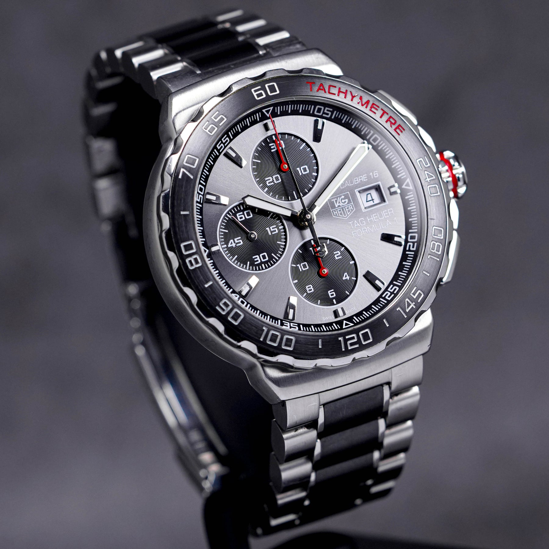 FORMULA 1 CHRONOGRAPH CALIBRE 16 (BOX & WATCH ONLY)