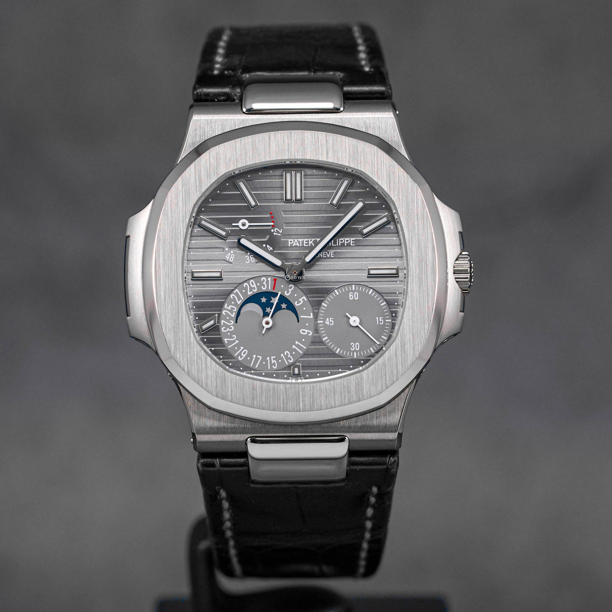 NAUTILUS 5712G MOONPHASE WHITEGOLD GREY DIAL (2015)
