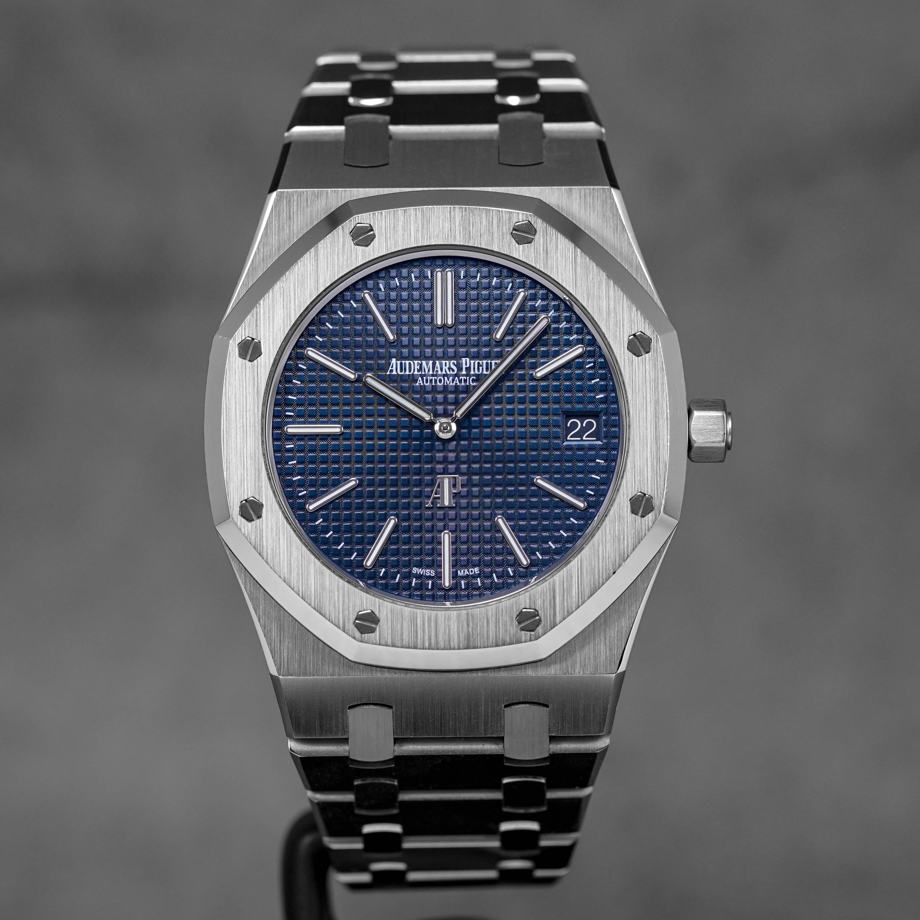 Royal Oak 39mm AUDEMARS PIGUET ROYAL OAK 39MM 15202 BLUE DIAL