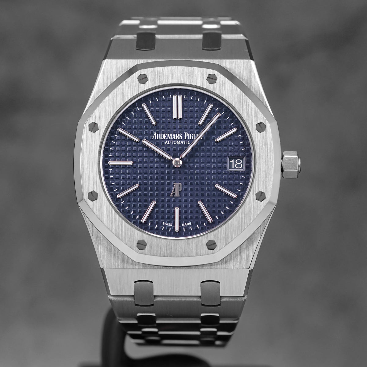 Harga AP Royal Oak 15202 Blue