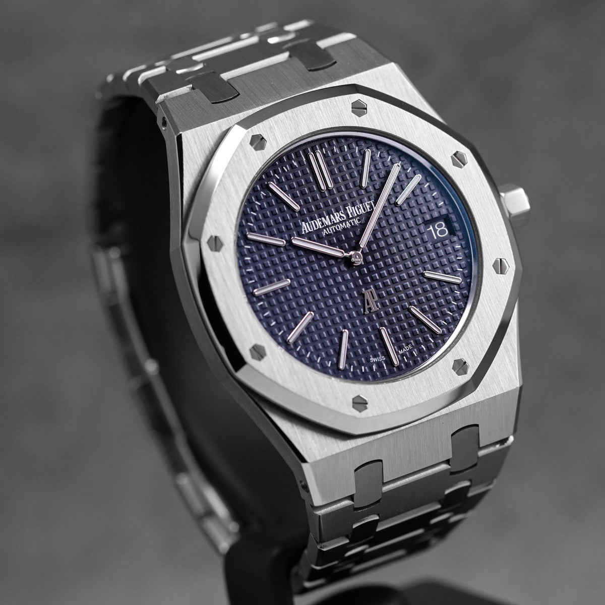Harga AP Royal Oak 15202 Blue