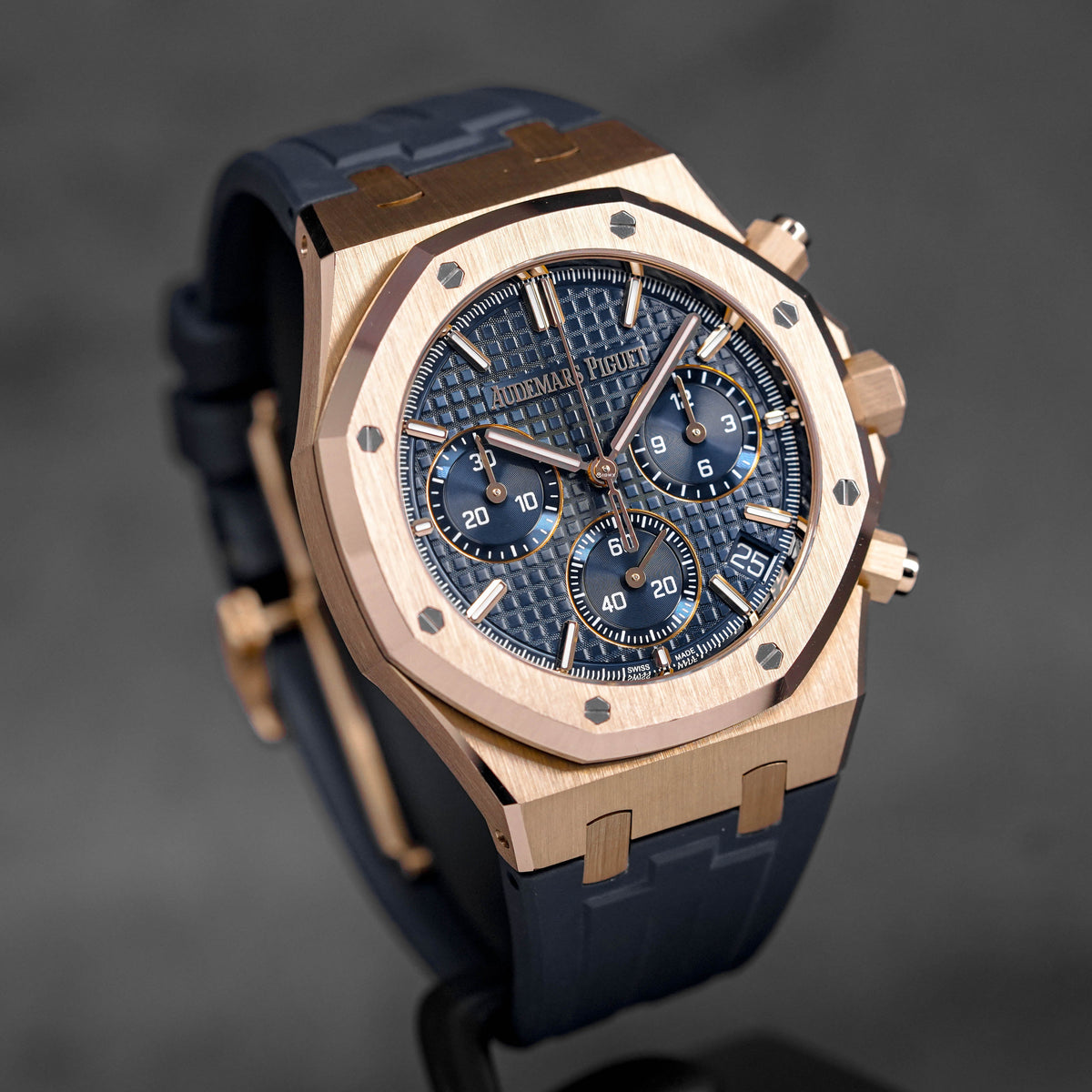 ROYAL OAK CHRONOGRAPH 41MM ROSEGOLD BLUE DIAL (2024)