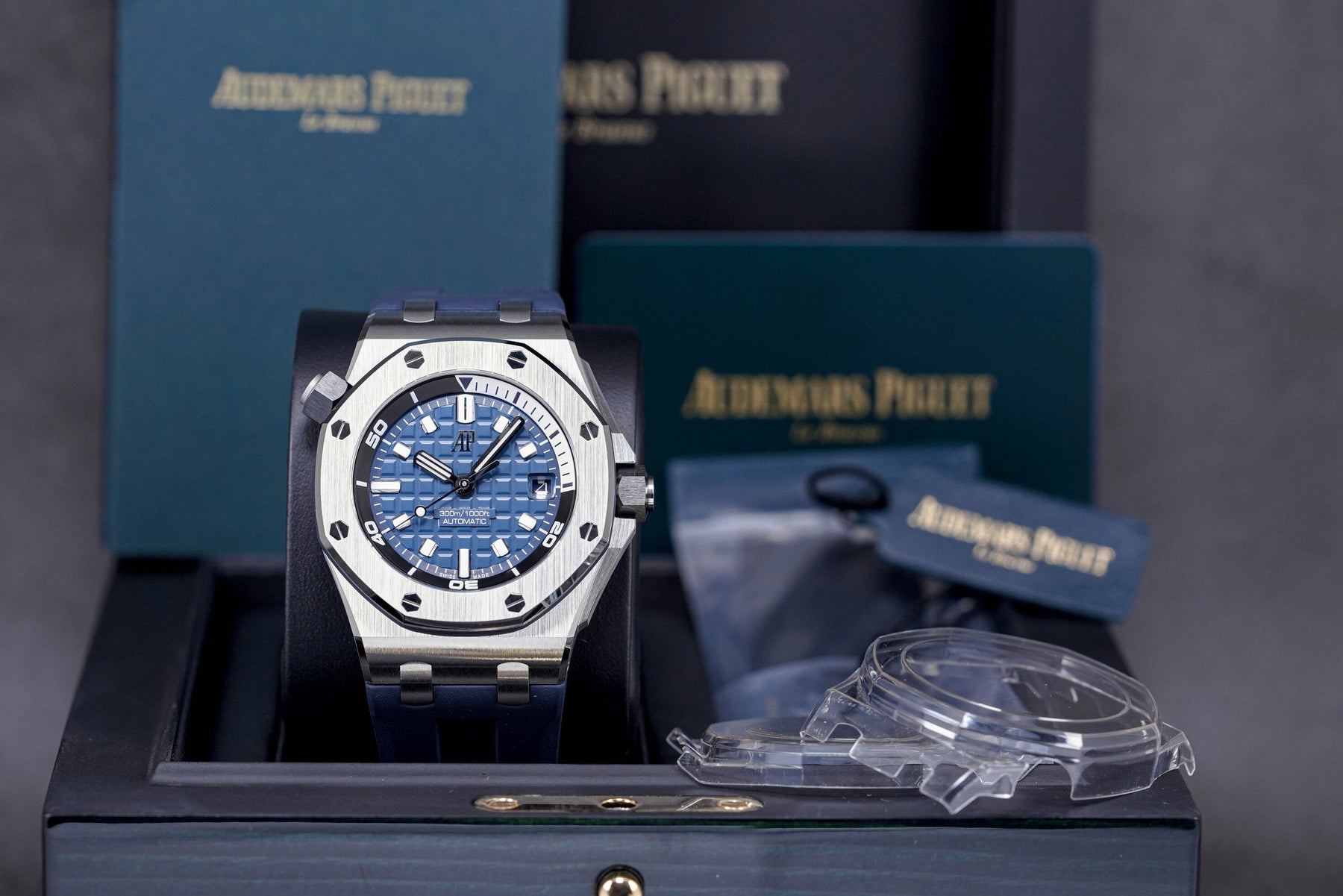 ROYAL OAK OFFSHORE 42MM DIVER BLUE DIAL (2022)