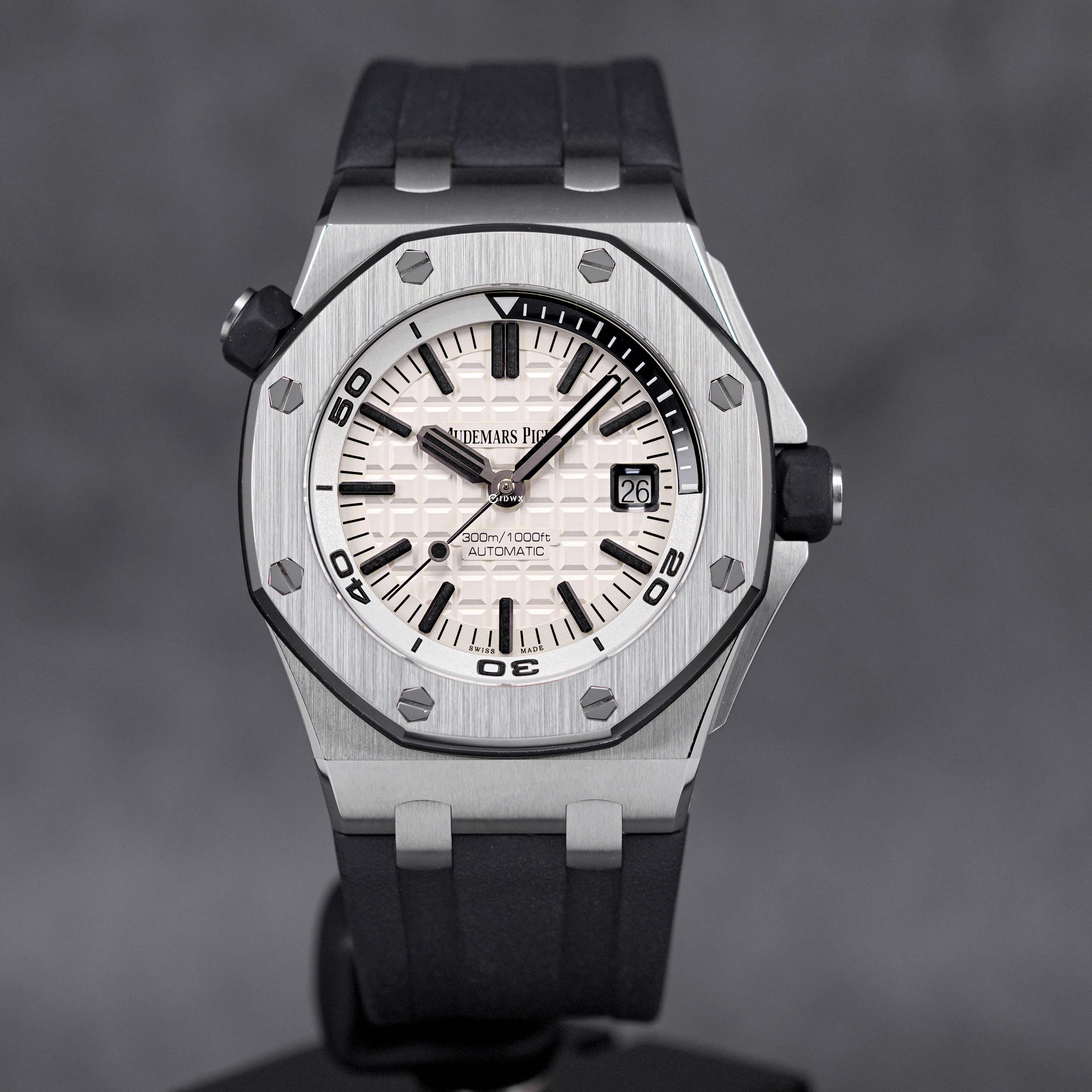 Royal oak clearance offshore diver white