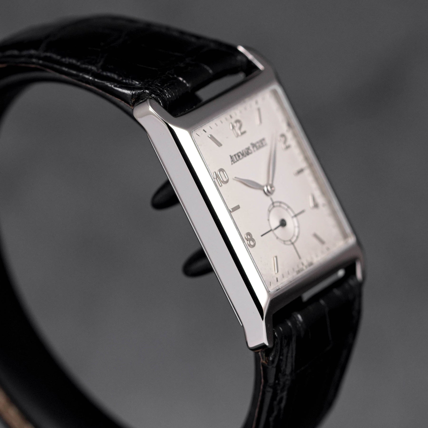 EDWARD PIGUET RECTANGULAR WHITE DIAL (1995)