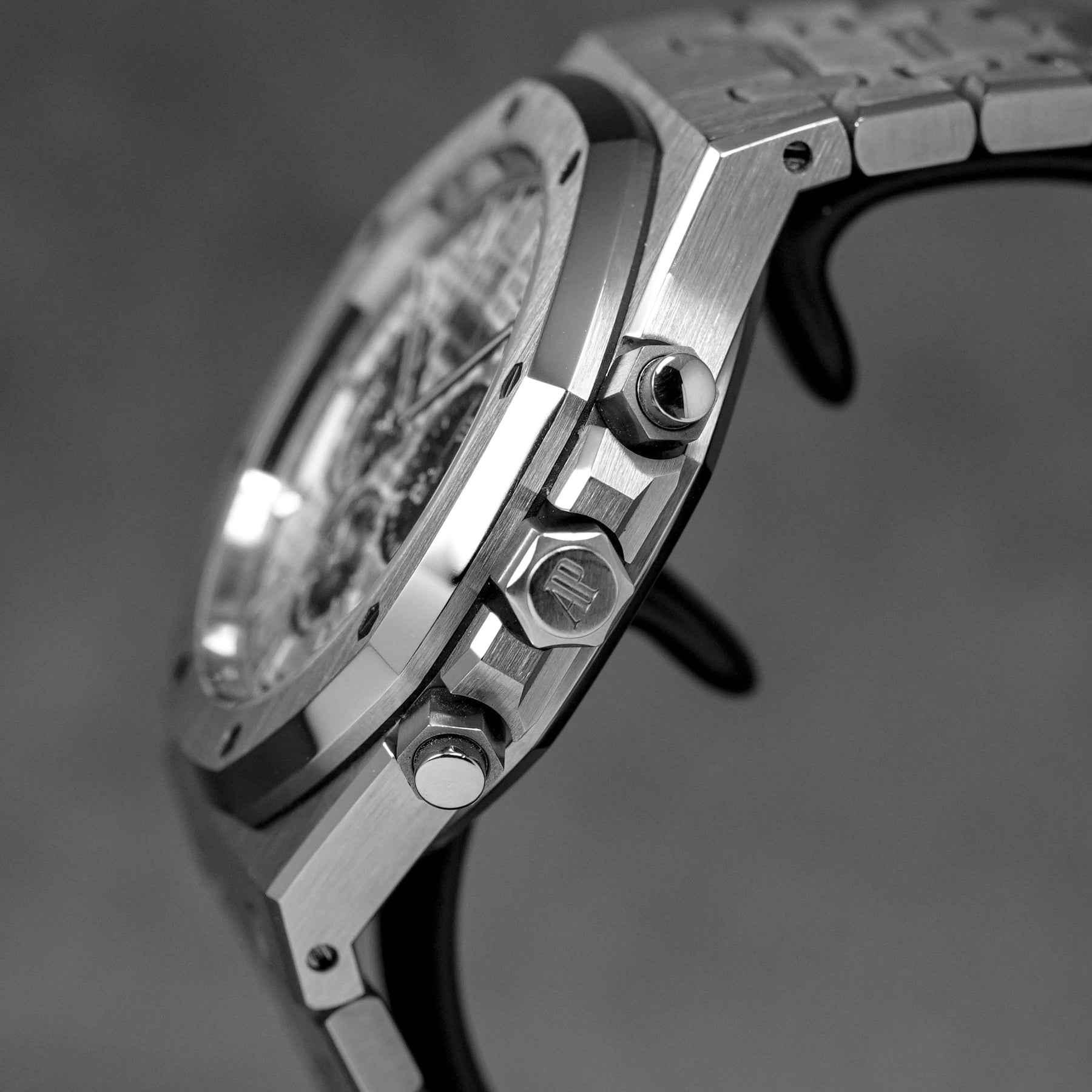 ROYAL OAK CHRONOGRAPH 41MM PANDA DIAL (2018)