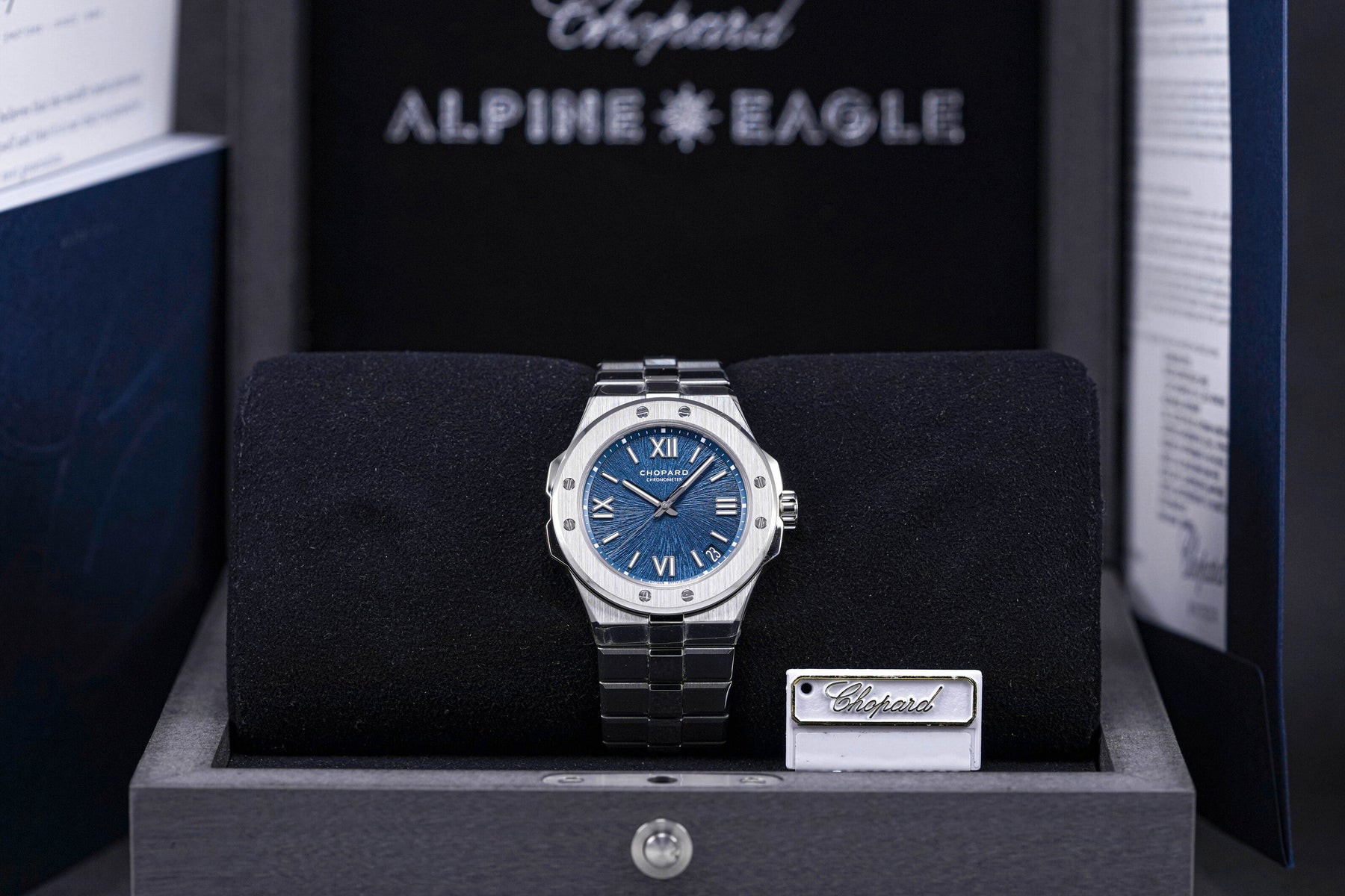 ALPINE EAGLE LARGE BLUE DIAL (2022)